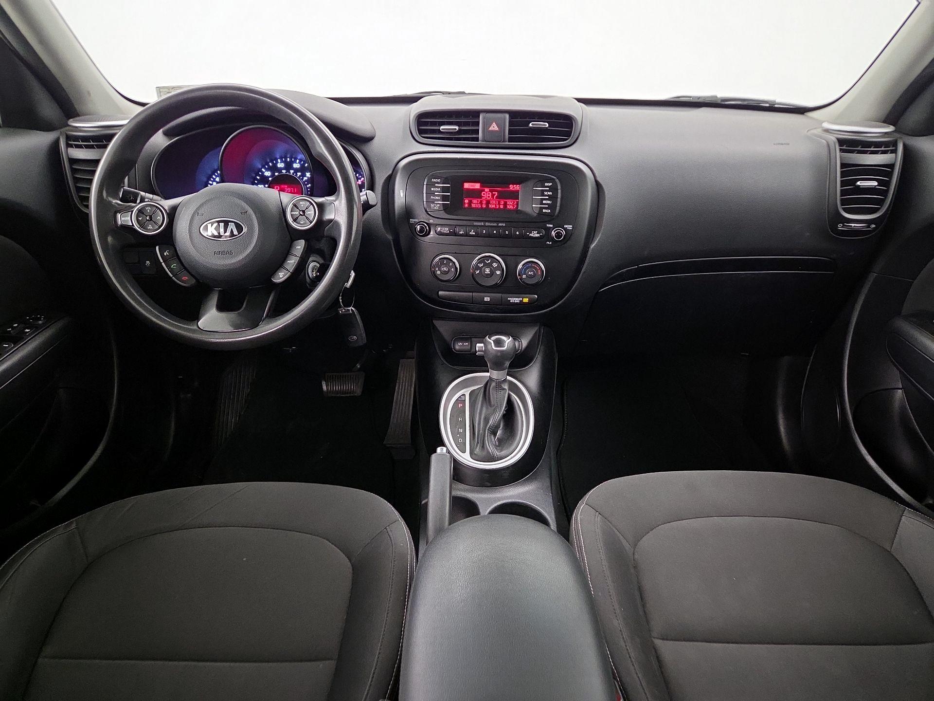 Thumbnail: 2015 Kia Soul - 9