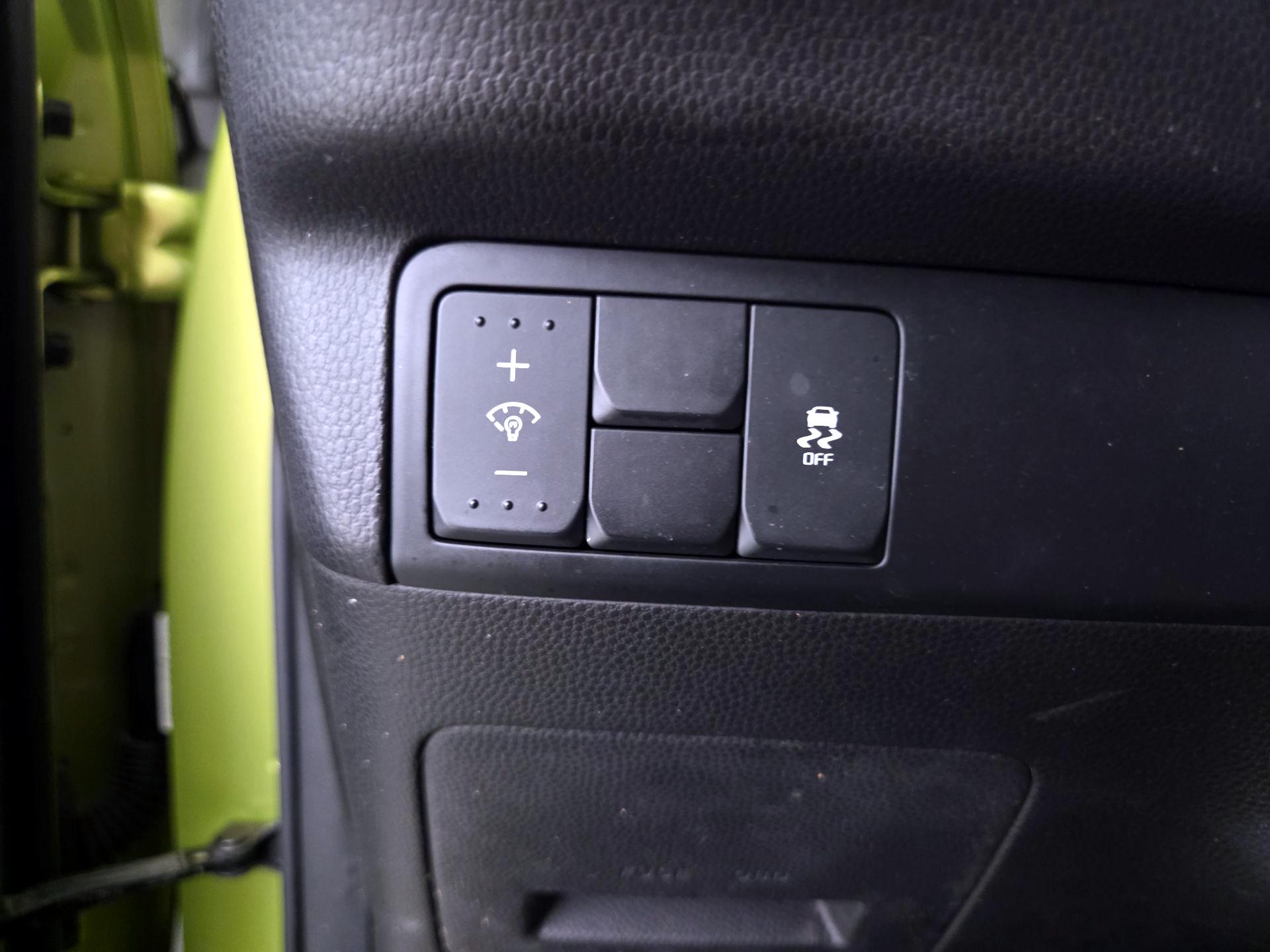 Thumbnail: 2015 Kia Soul - 13