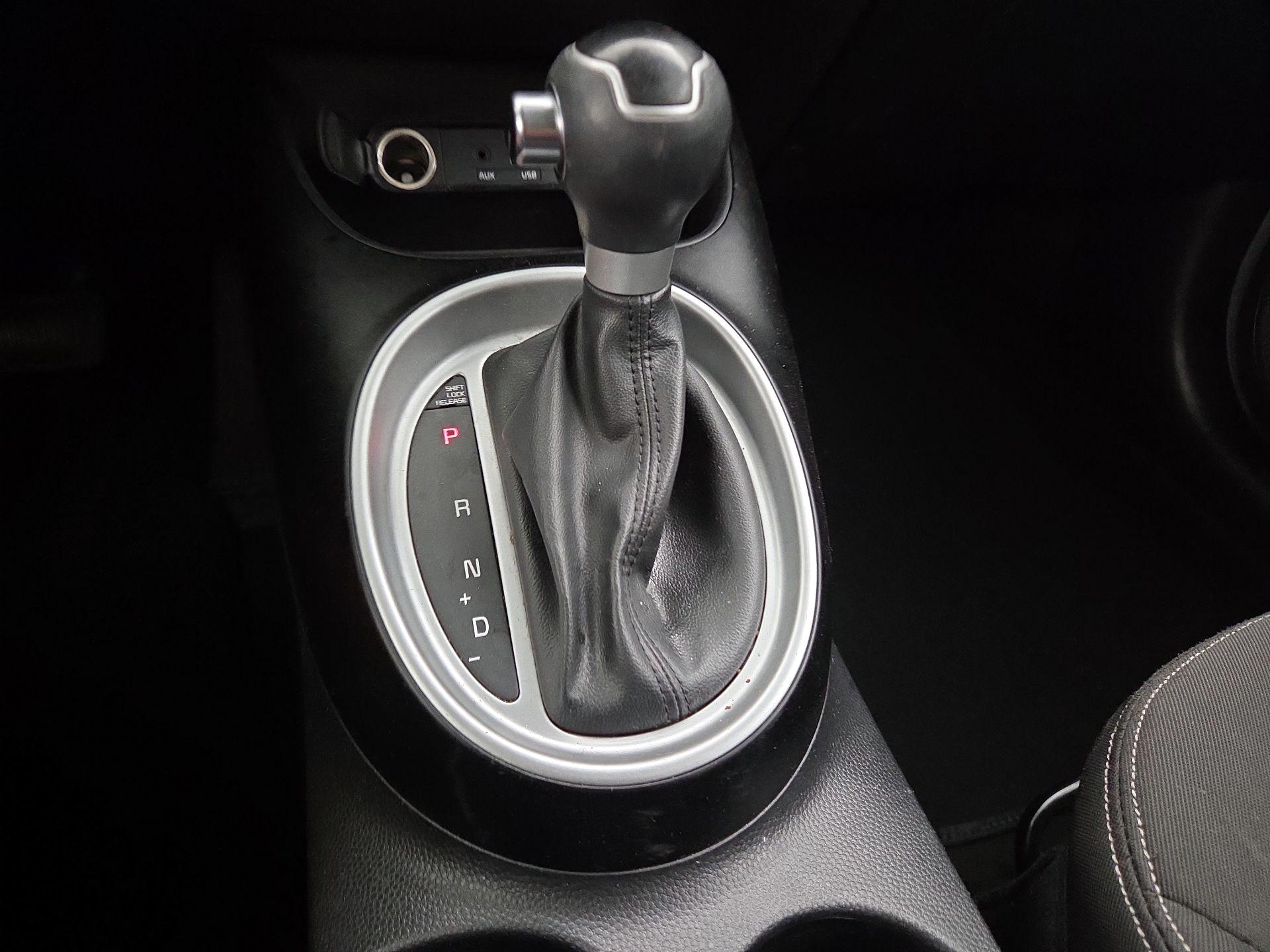 Thumbnail: 2015 Kia Soul - 16