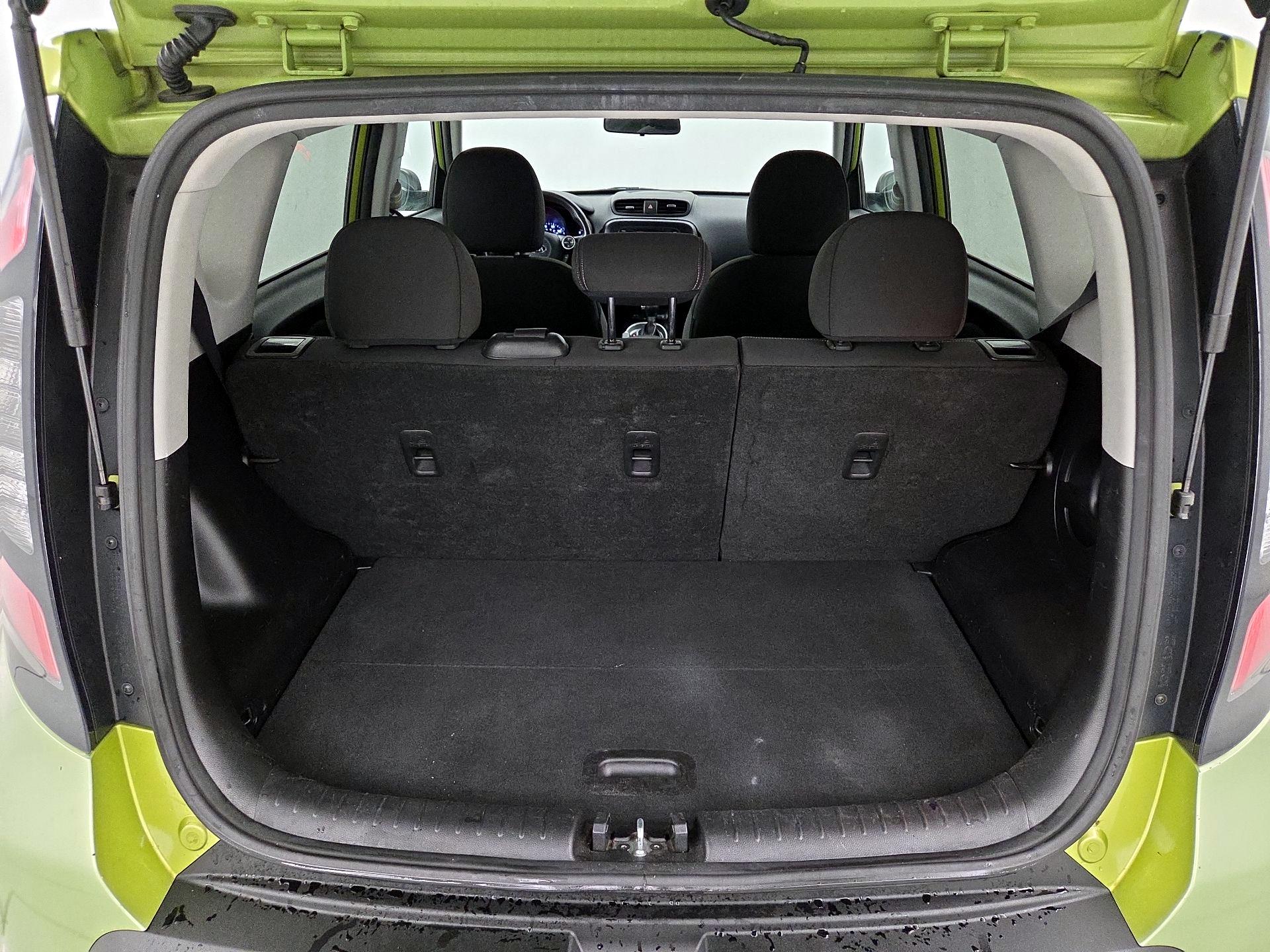 Thumbnail: 2015 Kia Soul - 19