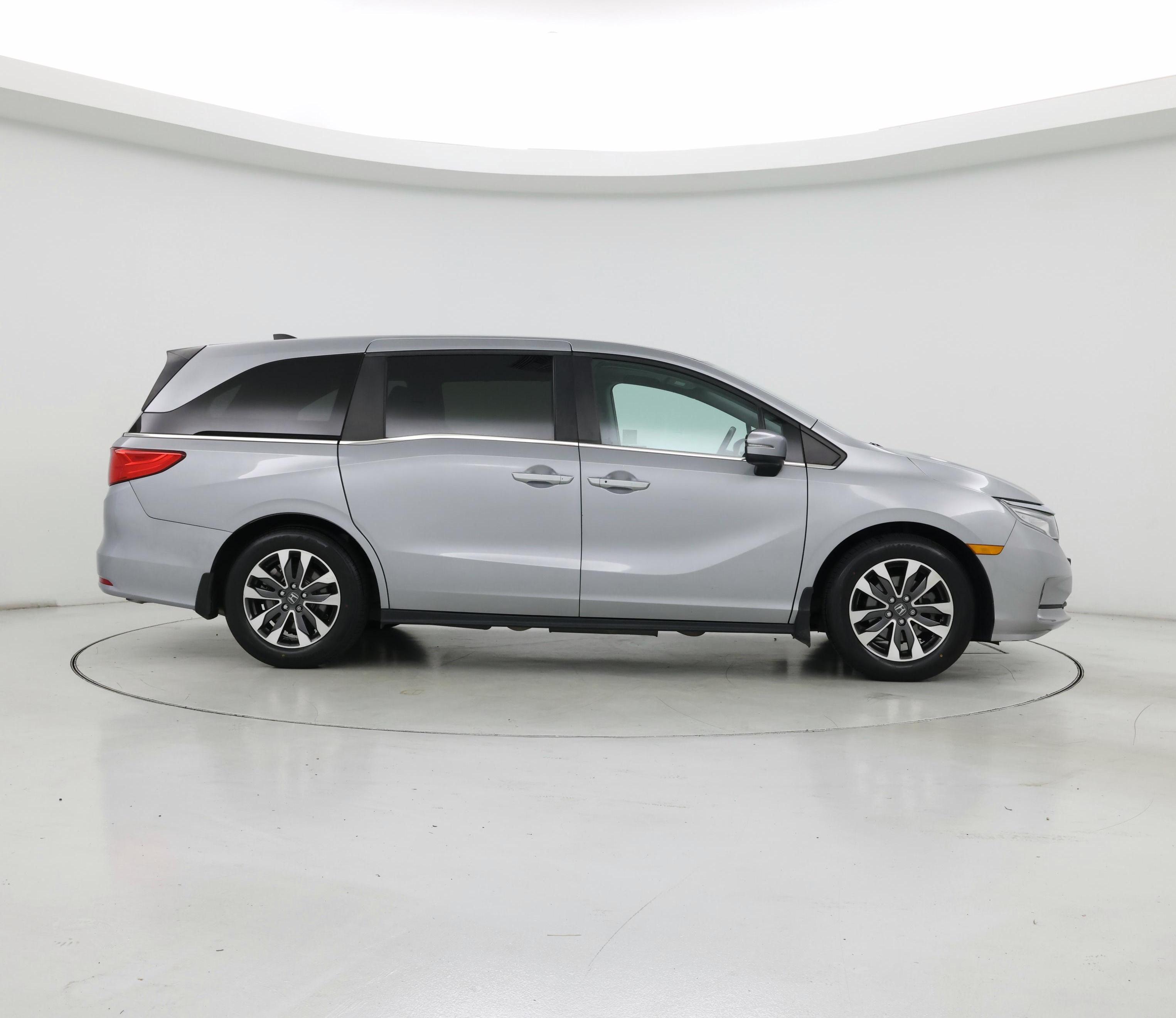 Thumbnail: 2023 Honda Odyssey - 7