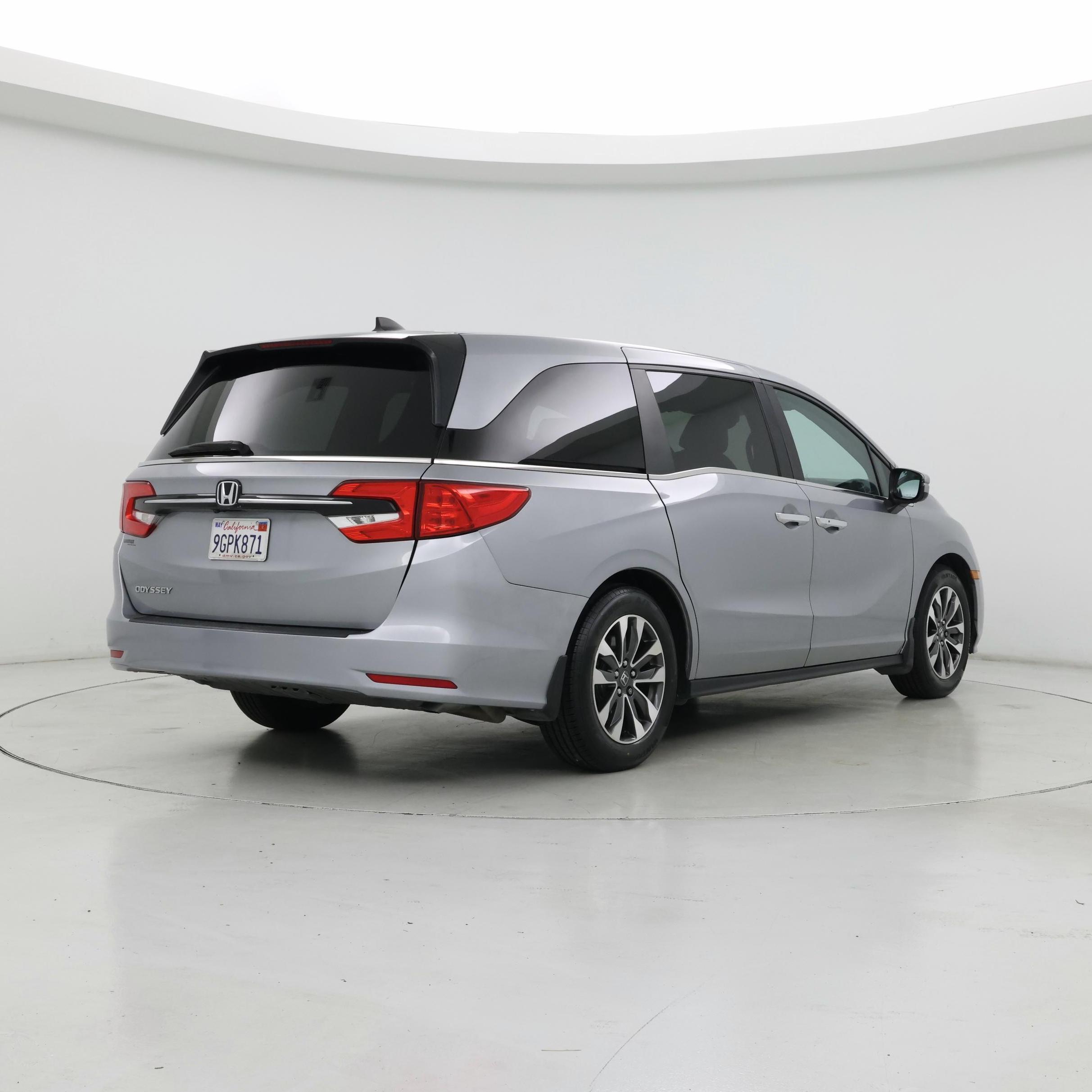 Thumbnail: 2023 Honda Odyssey - 8