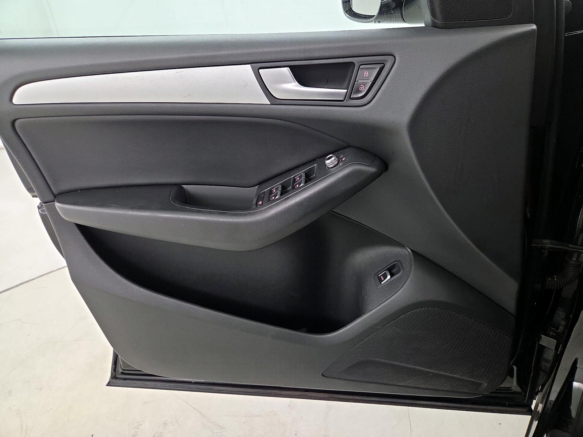 Thumbnail: 2017 Audi Q5 - 12