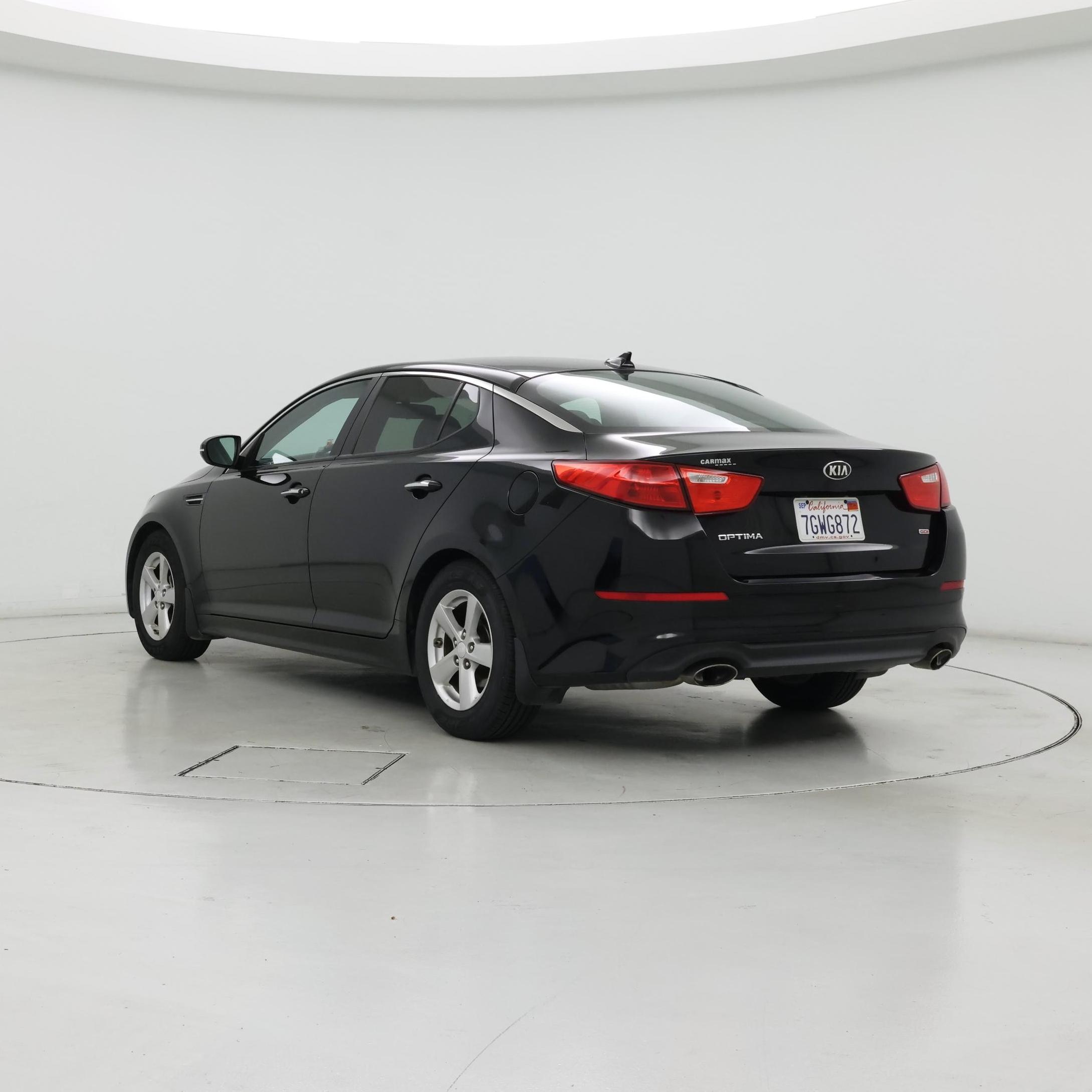 Thumbnail: 2015 Kia Optima - 2