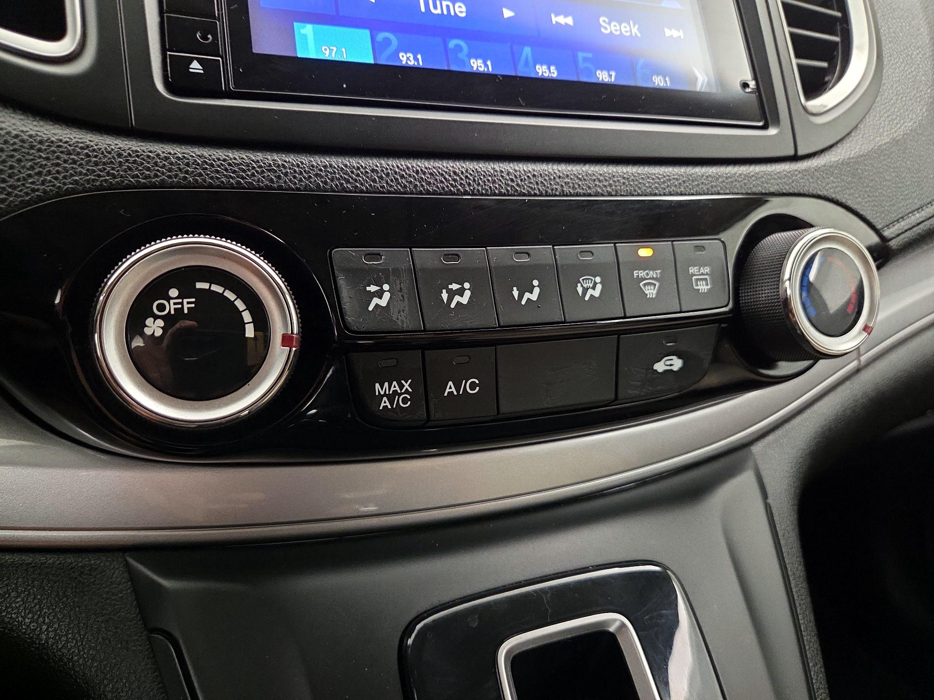 Thumbnail: 2015 Honda CR-V - 16