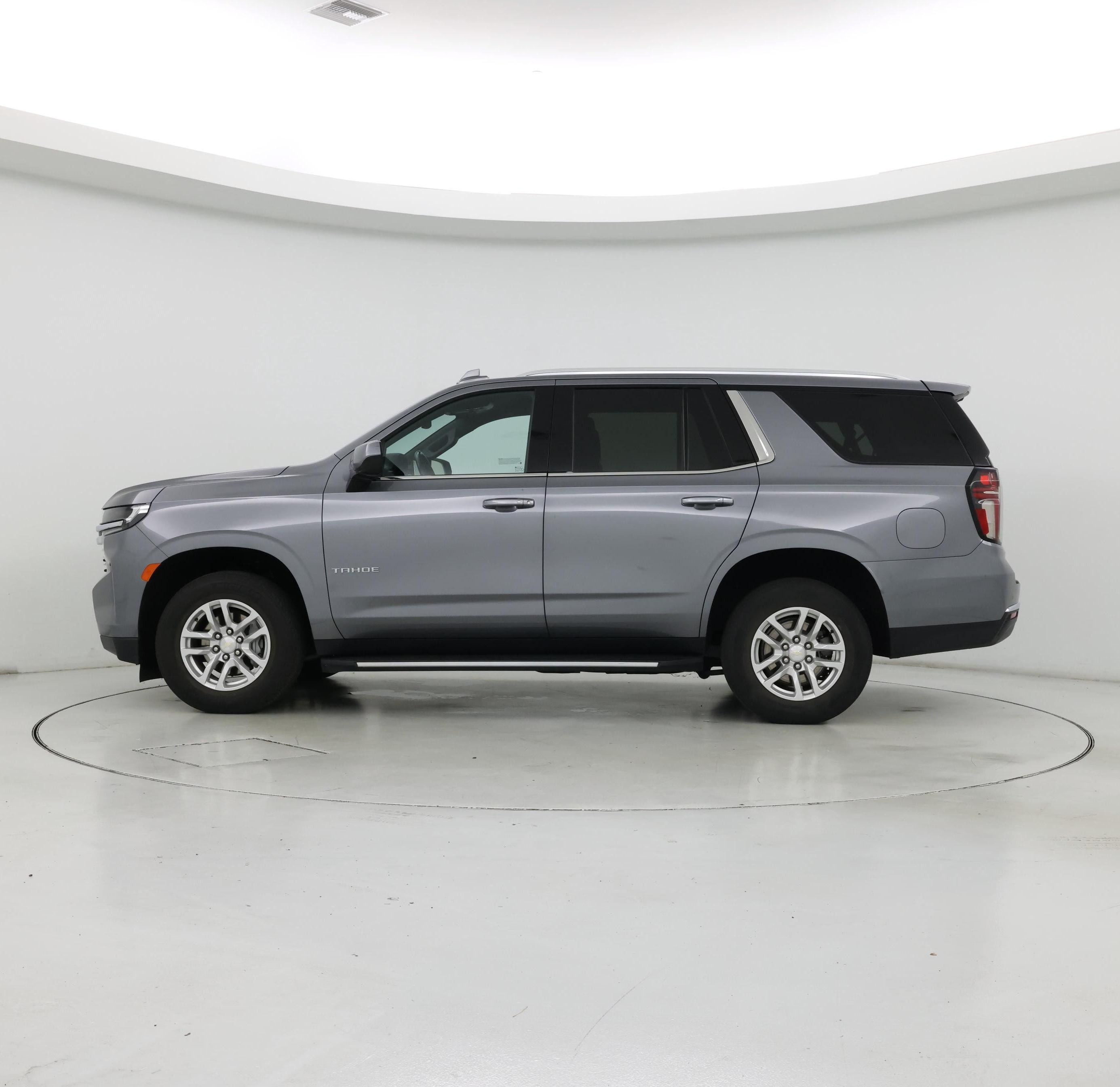Thumbnail: 2021 Chevrolet Tahoe - 3