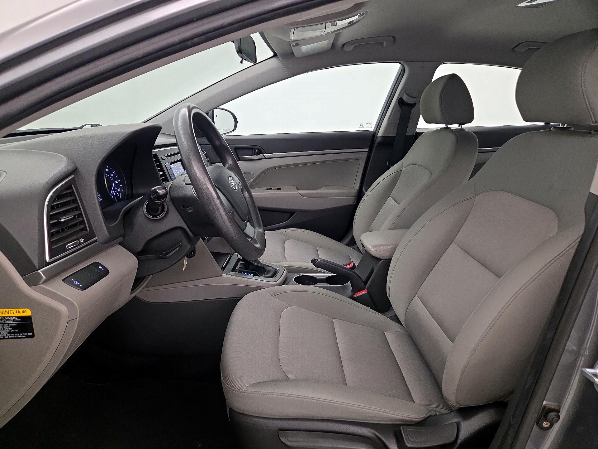 Thumbnail: 2017 Hyundai Elantra - 11