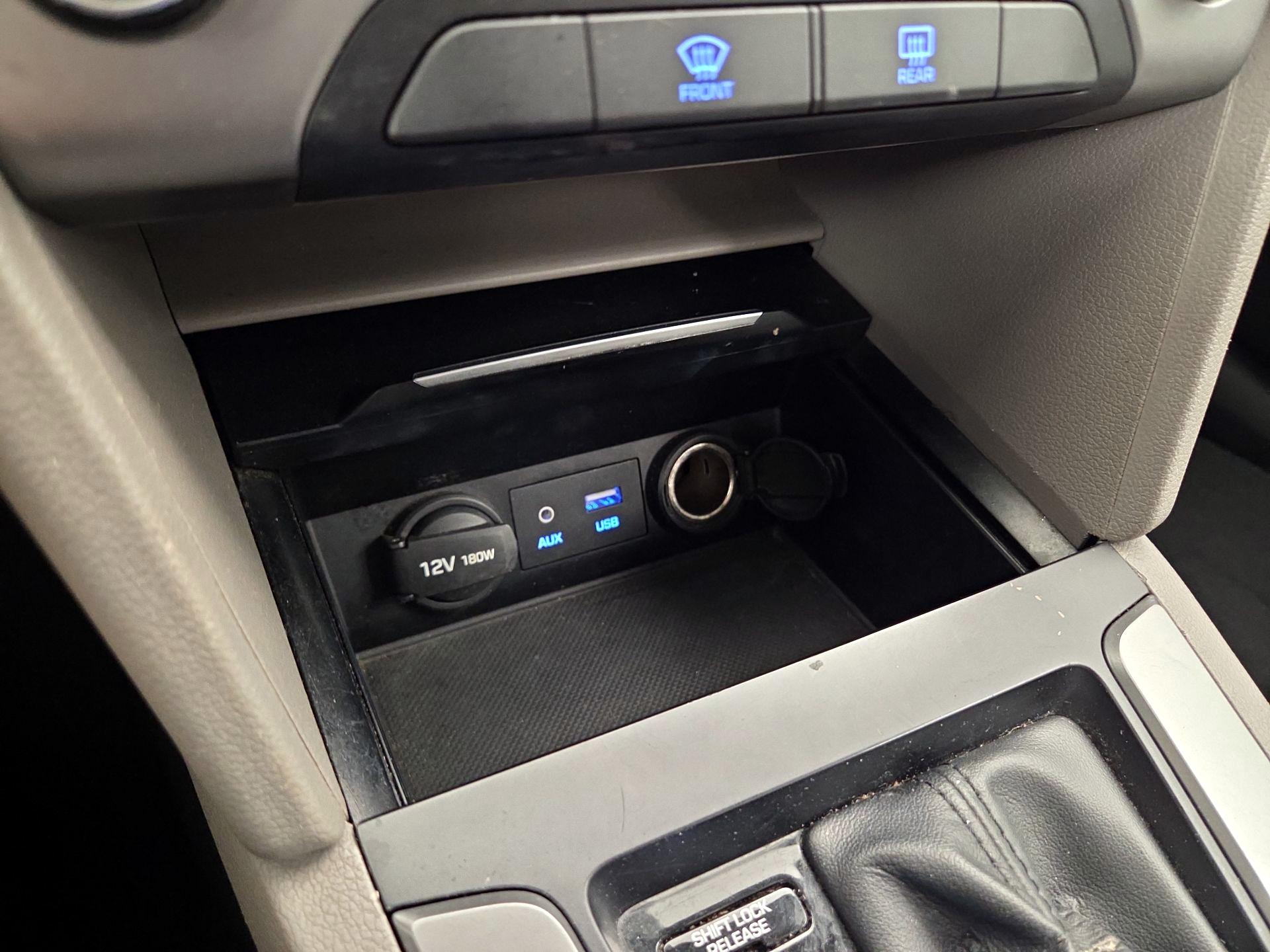 Thumbnail: 2017 Hyundai Elantra - 17