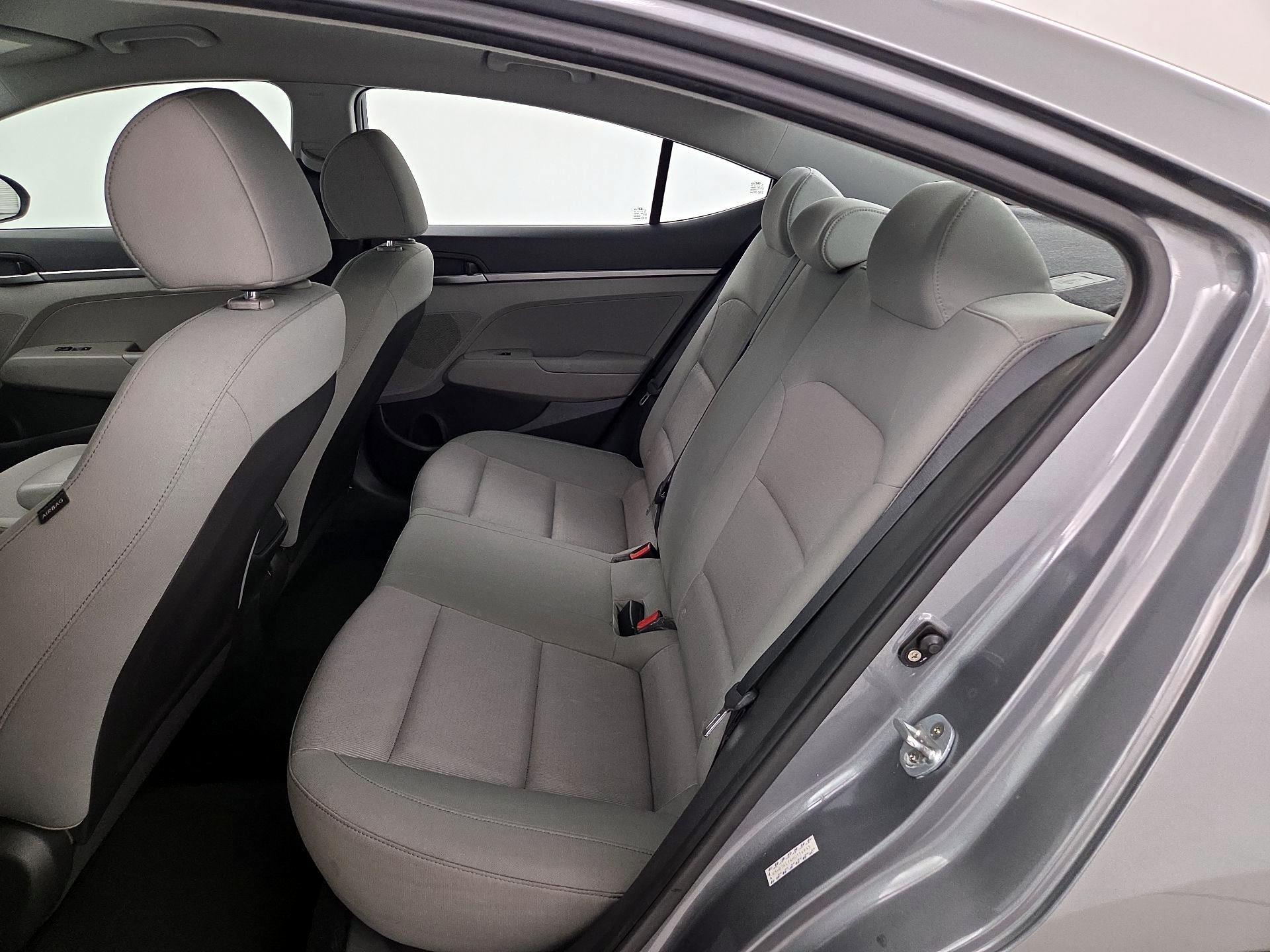 Thumbnail: 2017 Hyundai Elantra - 18