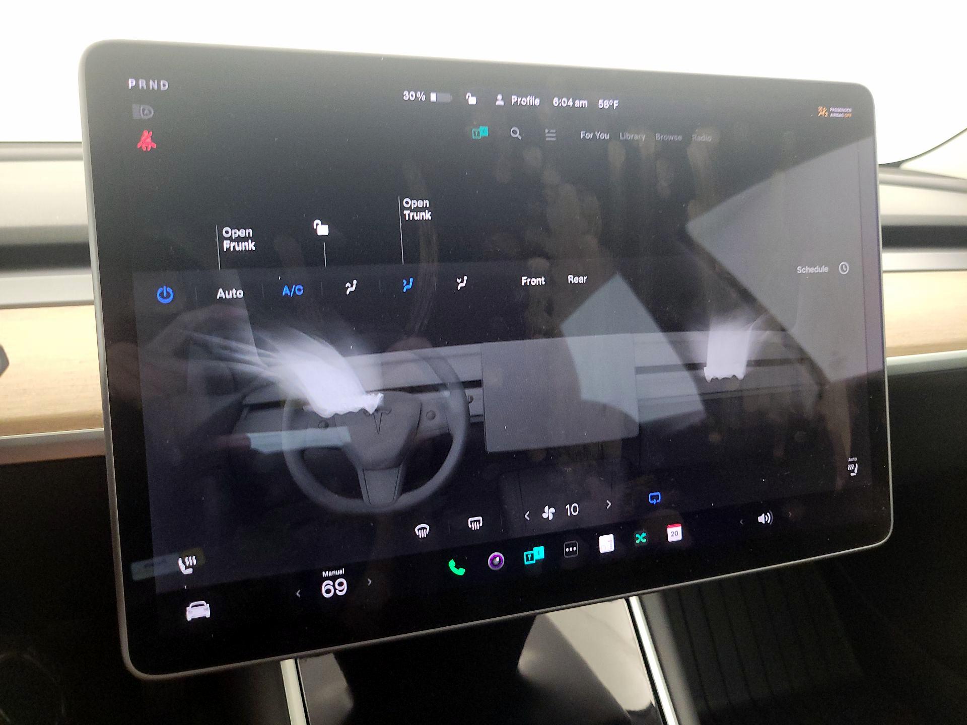 Thumbnail: 2020 Tesla Model 3 - 16