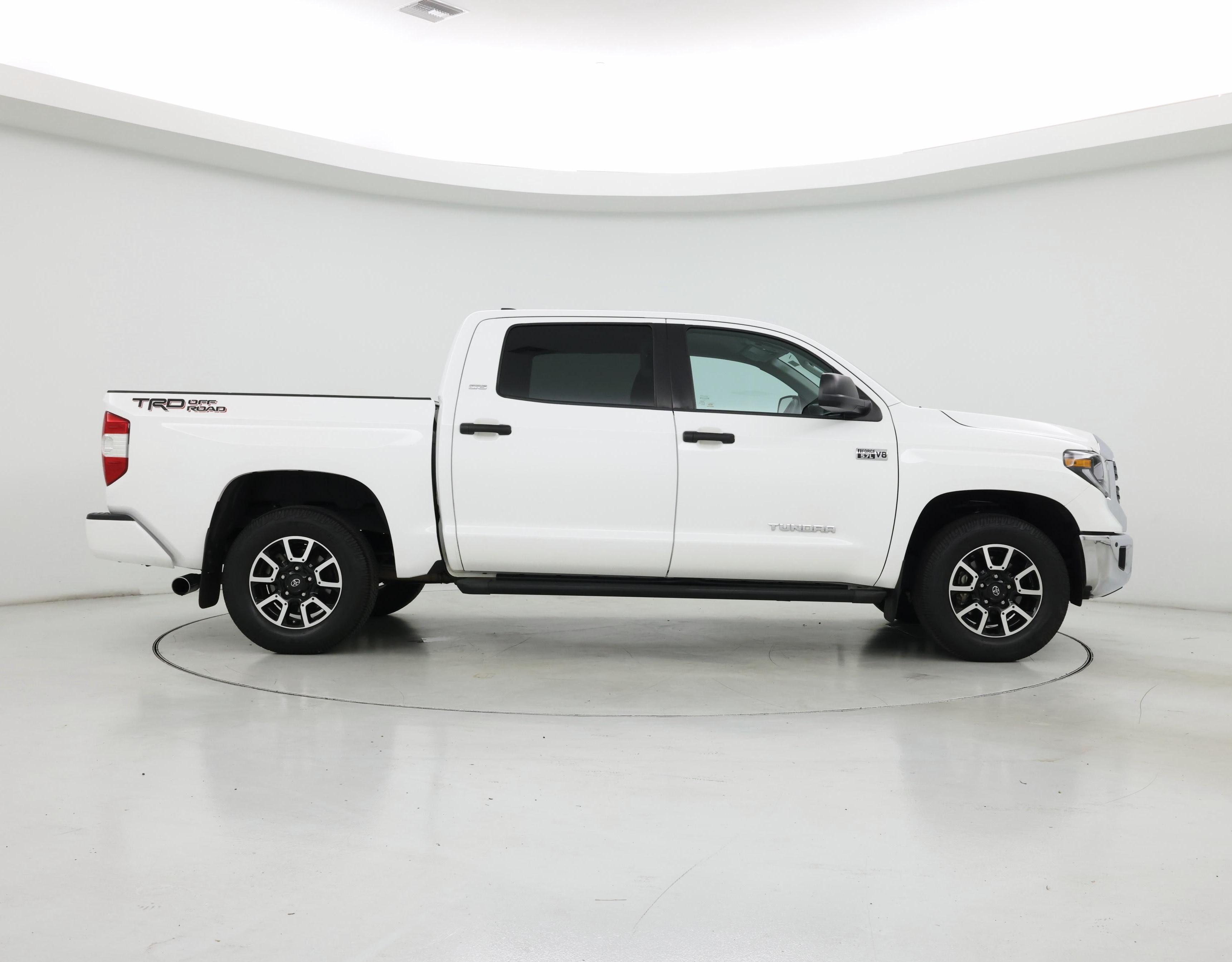 Thumbnail: 2020 Toyota Tundra - 7