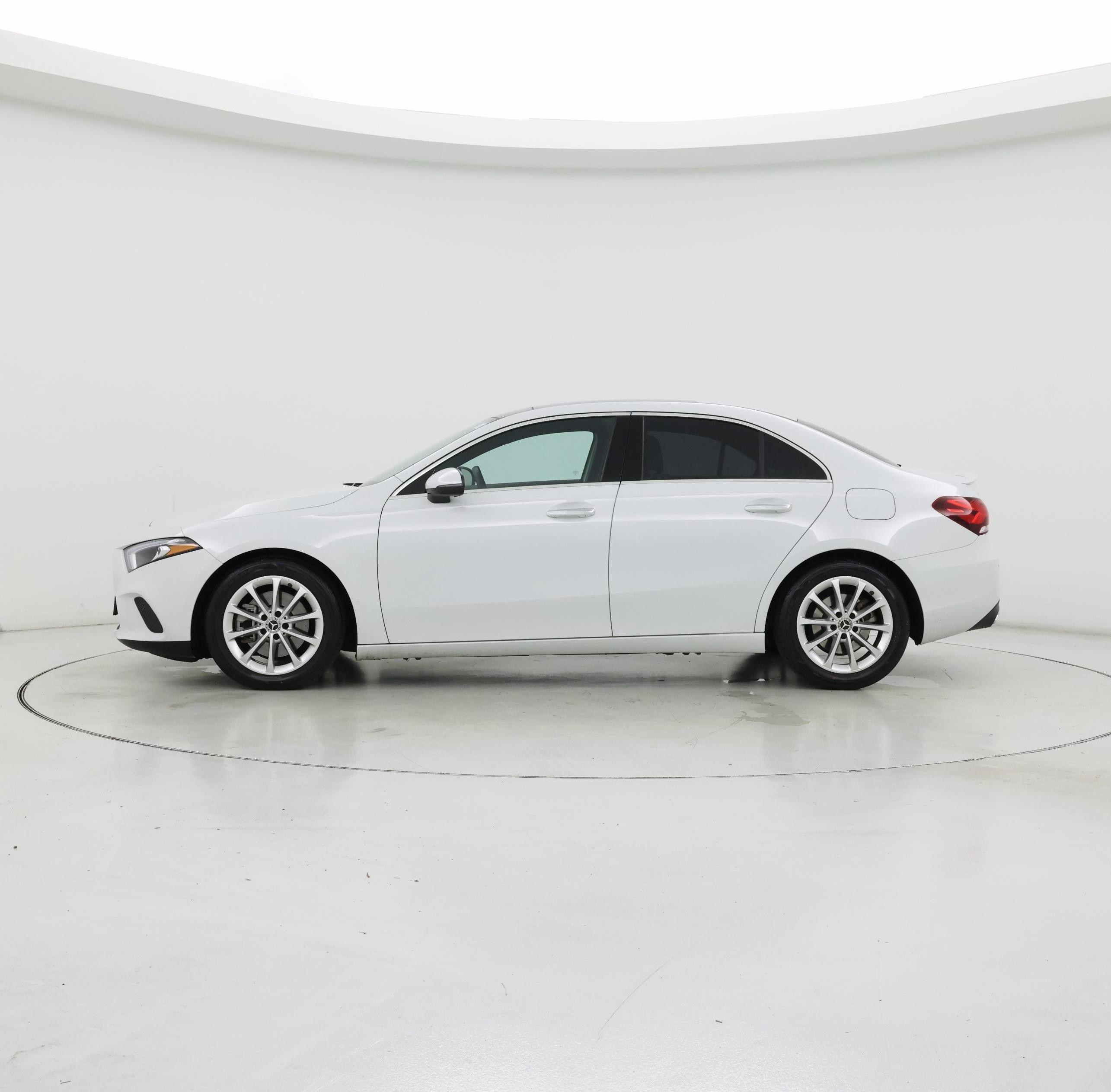 Thumbnail: 2020 Mercedes-Benz A-Class - 3