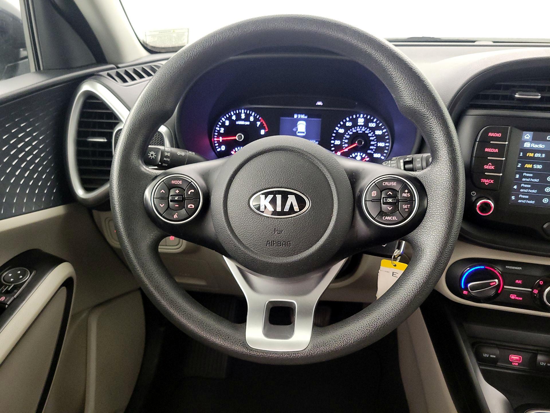 Thumbnail: 2020 Kia Soul - 10