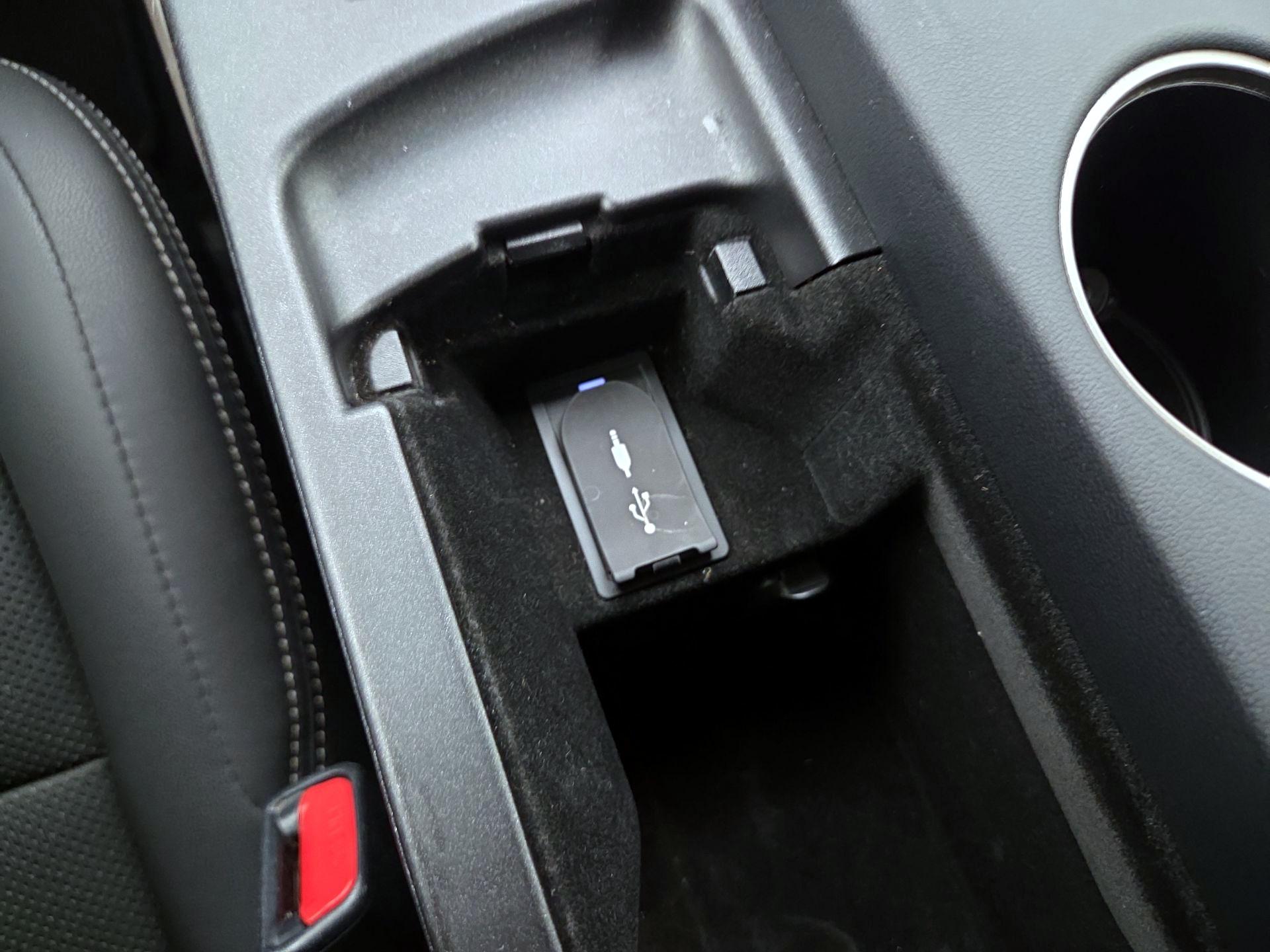 Thumbnail: 2019 Lexus IS - 18