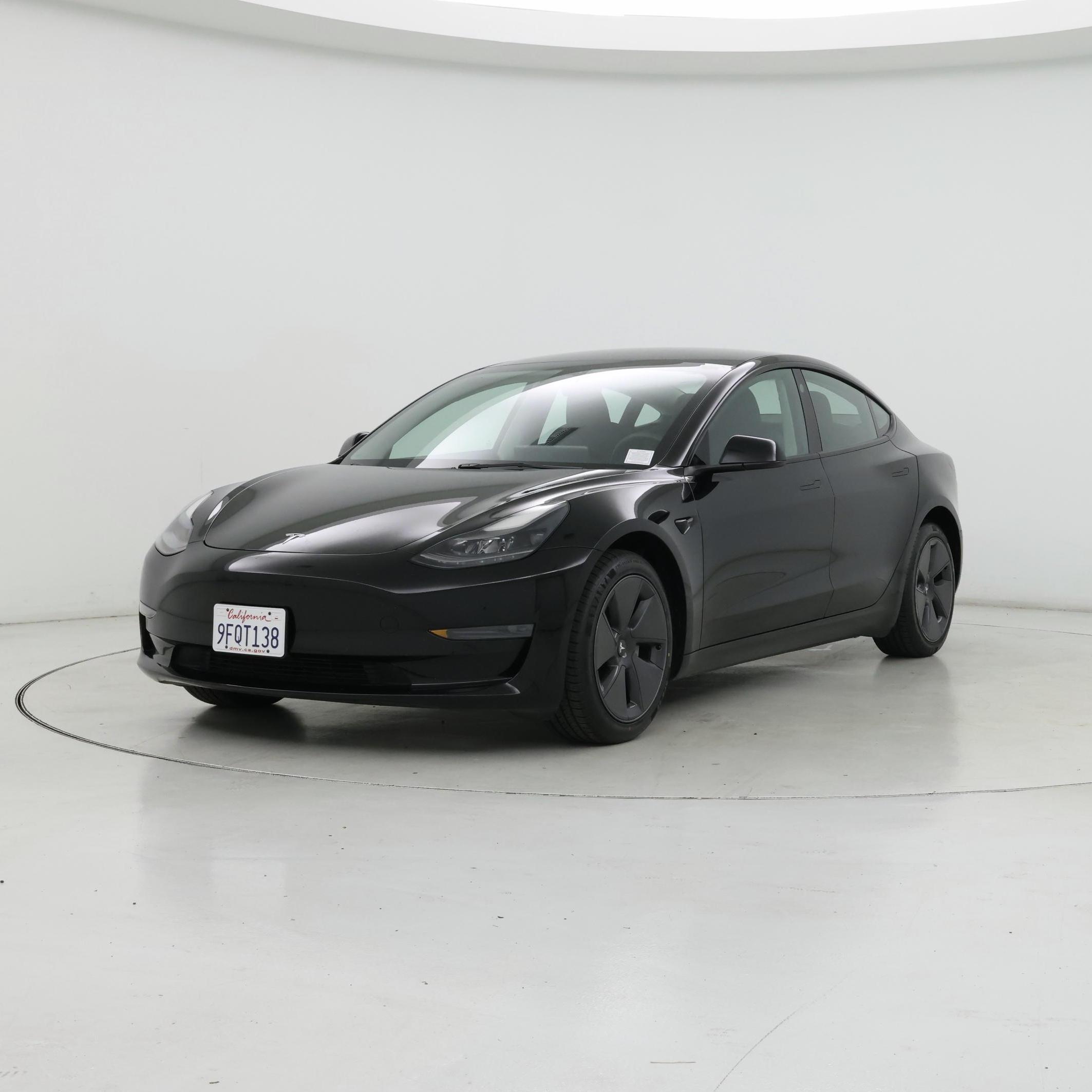 Thumbnail: 2023 Tesla Model 3 - 4