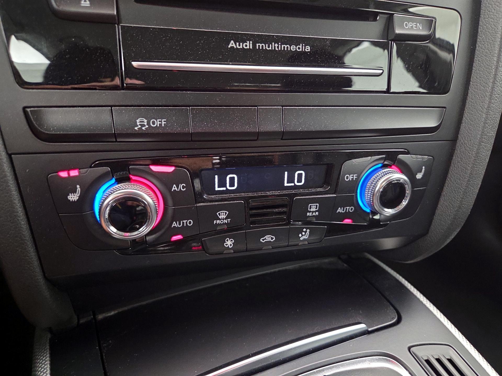 Thumbnail: 2015 Audi A4 - 17