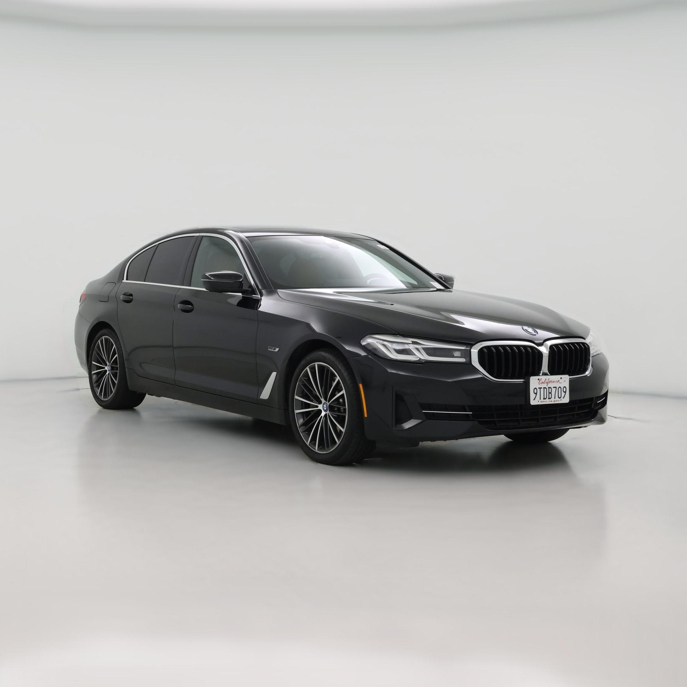 Thumbnail: 2022 BMW 5 Series - 1