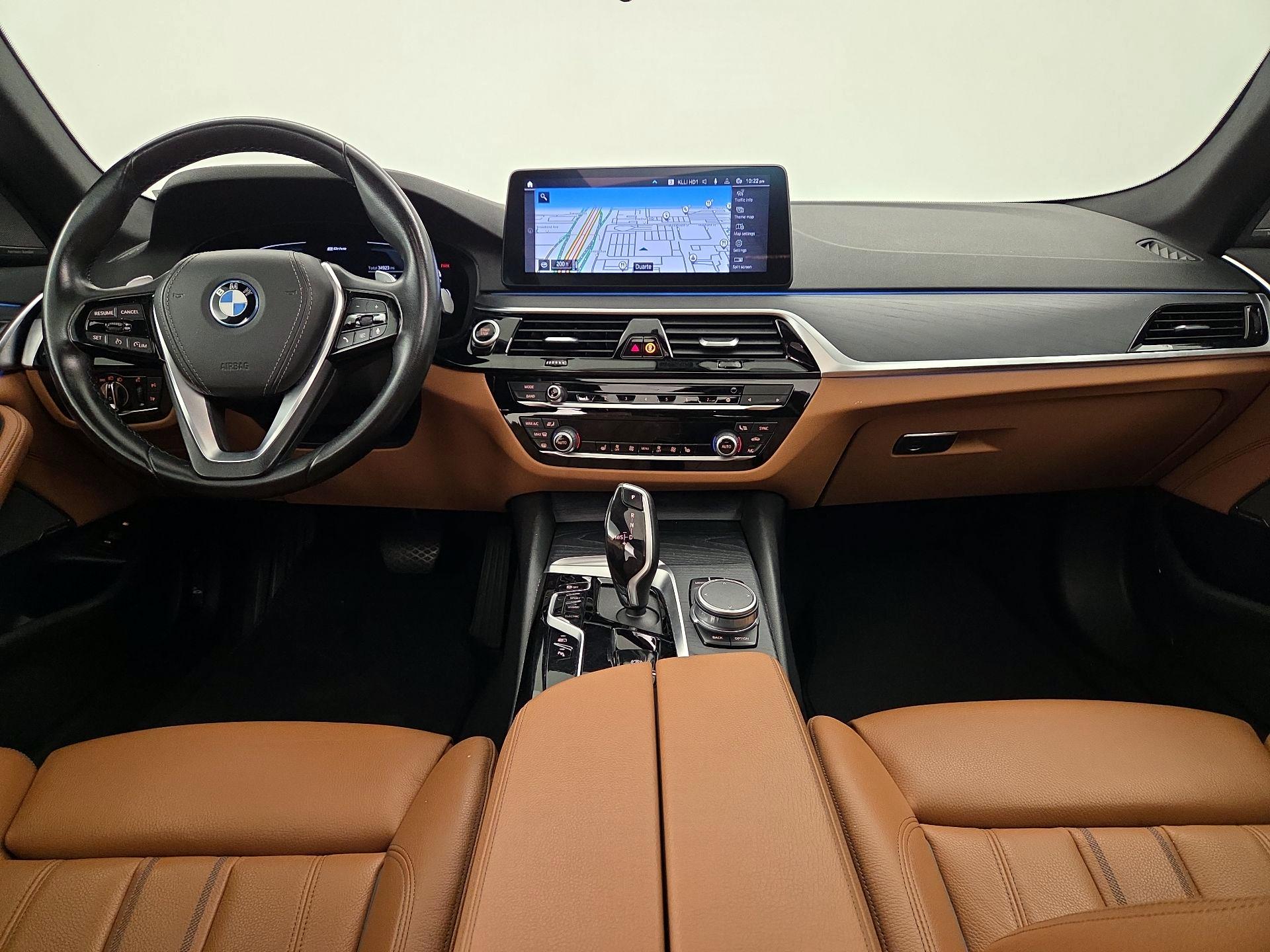 Thumbnail: 2022 BMW 5 Series - 9