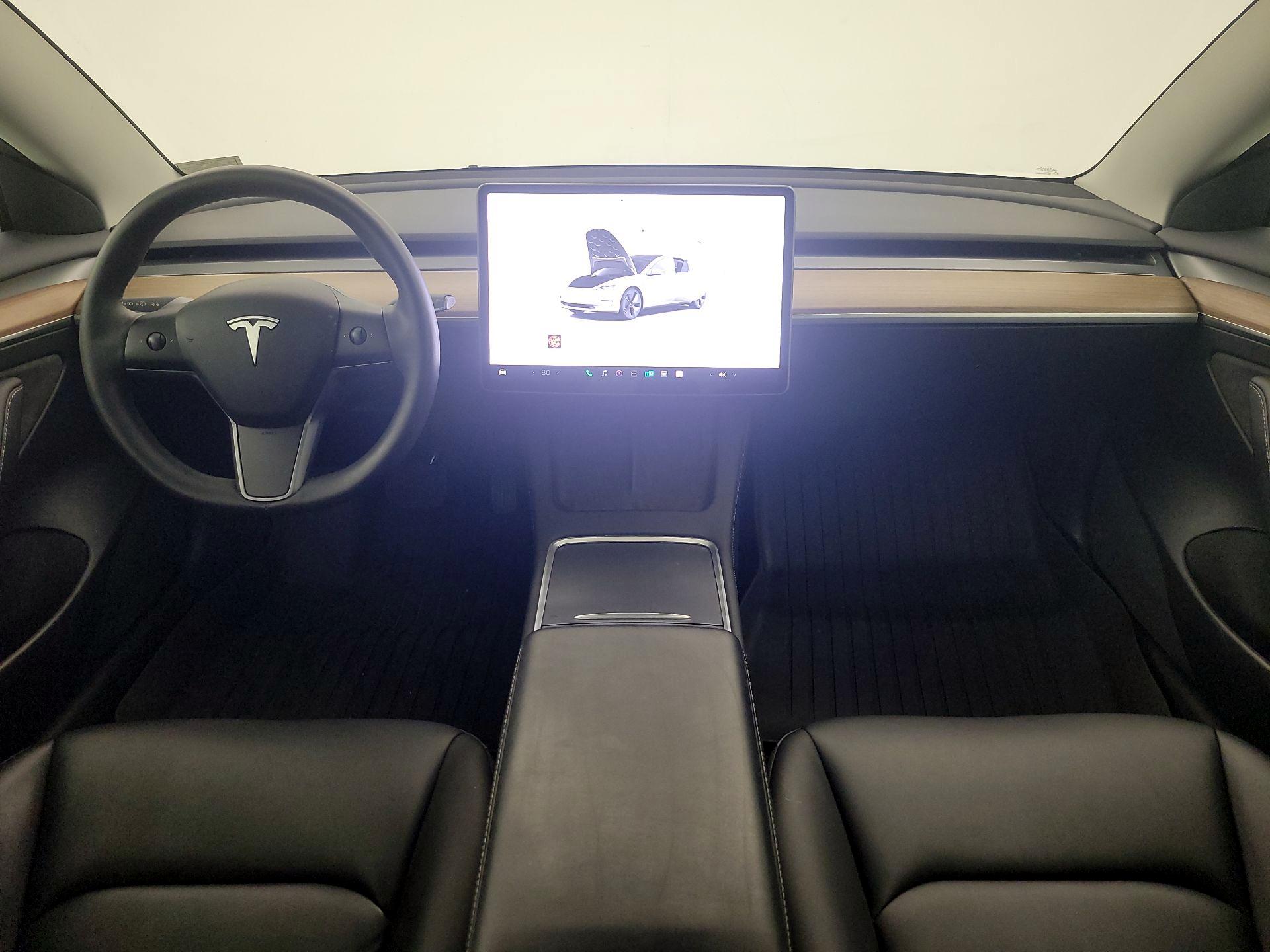 Thumbnail: 2023 Tesla Model 3 - 9