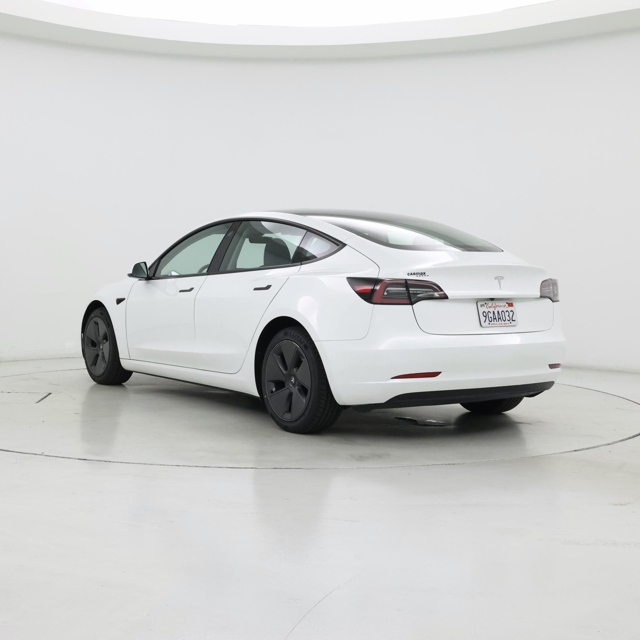 Thumbnail: 2023 Tesla Model 3 - 2
