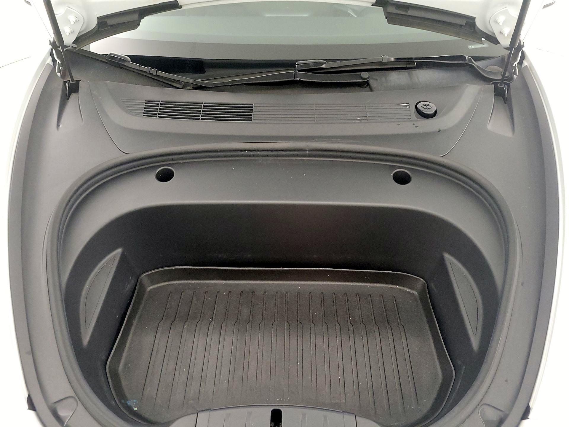 Thumbnail: 2023 Tesla Model 3 - 20