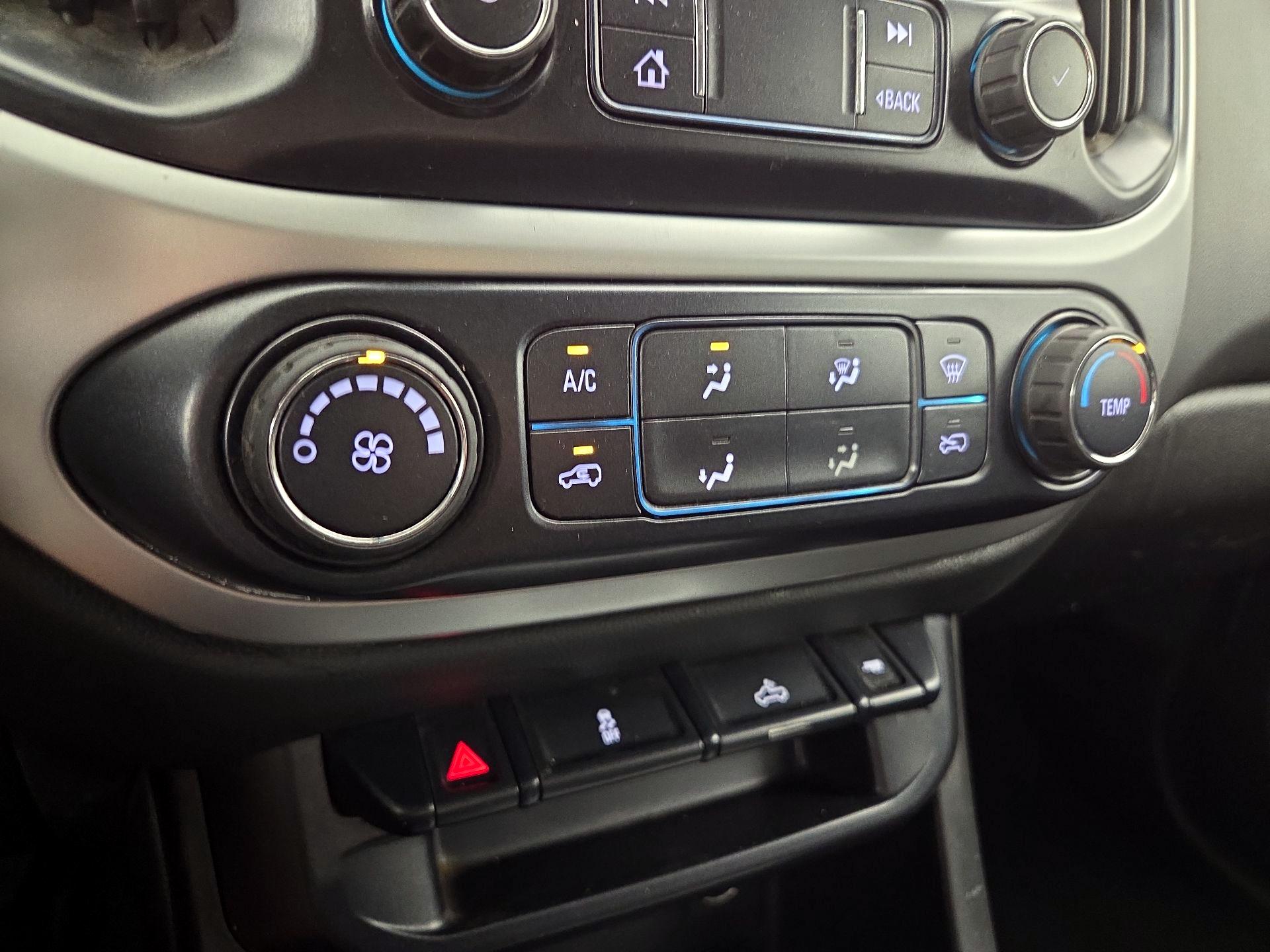 Thumbnail: 2019 Chevrolet Colorado - 16