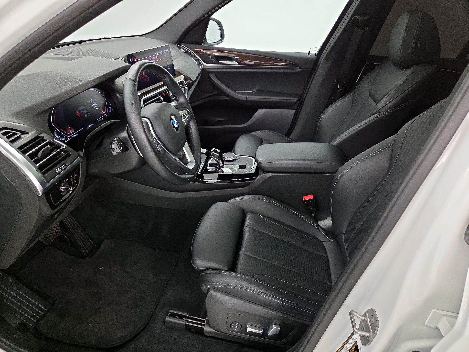 Thumbnail: 2023 BMW X3 - 11