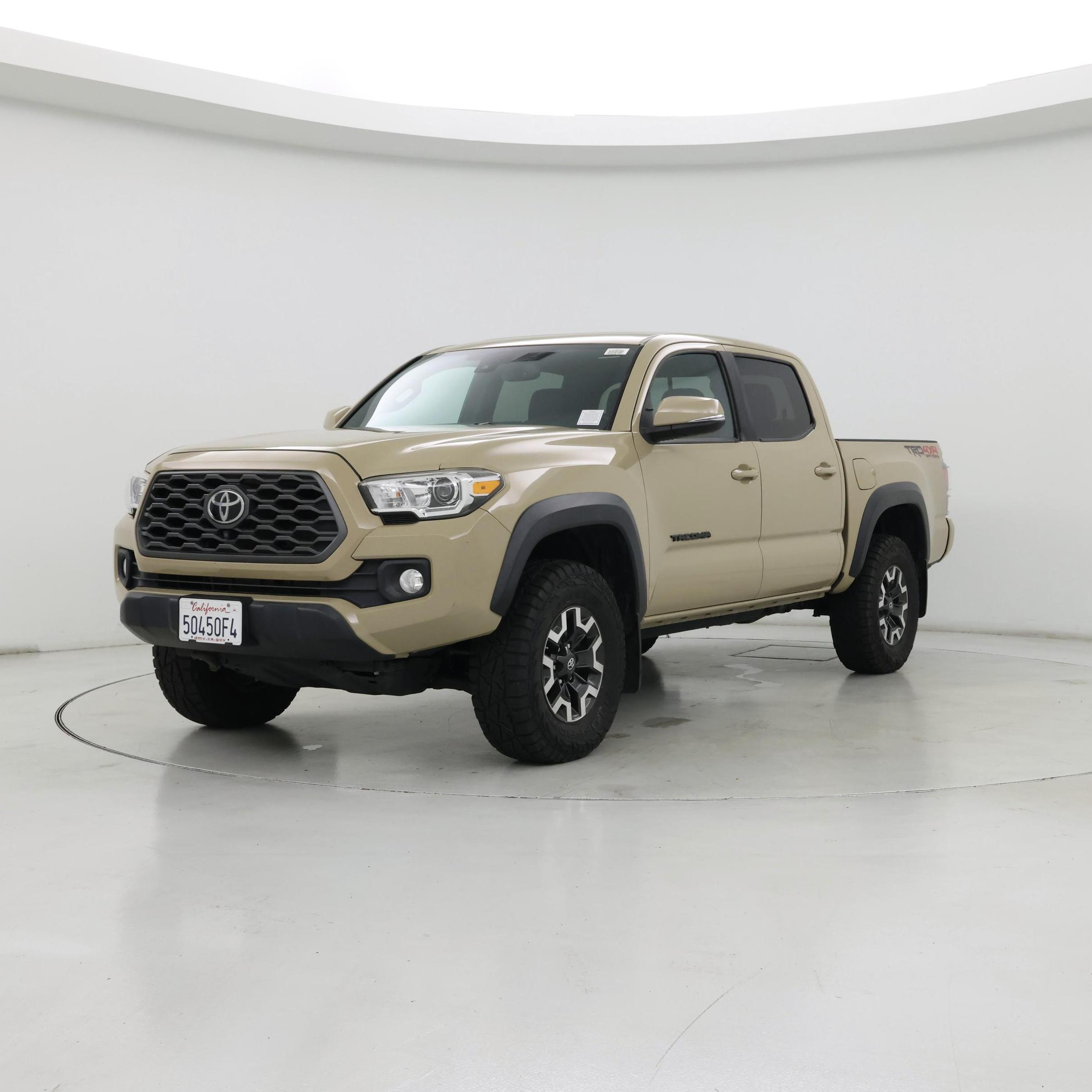Thumbnail: 2020 Toyota Tacoma - 4