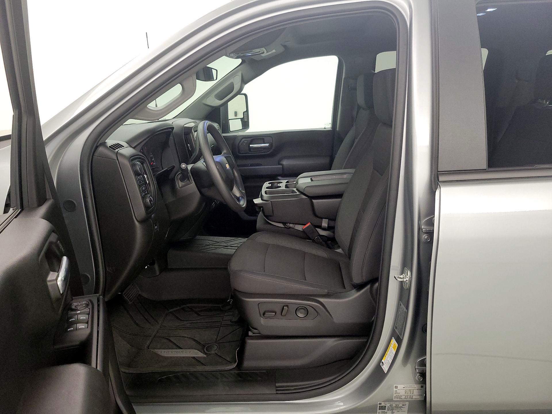 Thumbnail: 2025 Chevrolet Silverado 2500 - 11