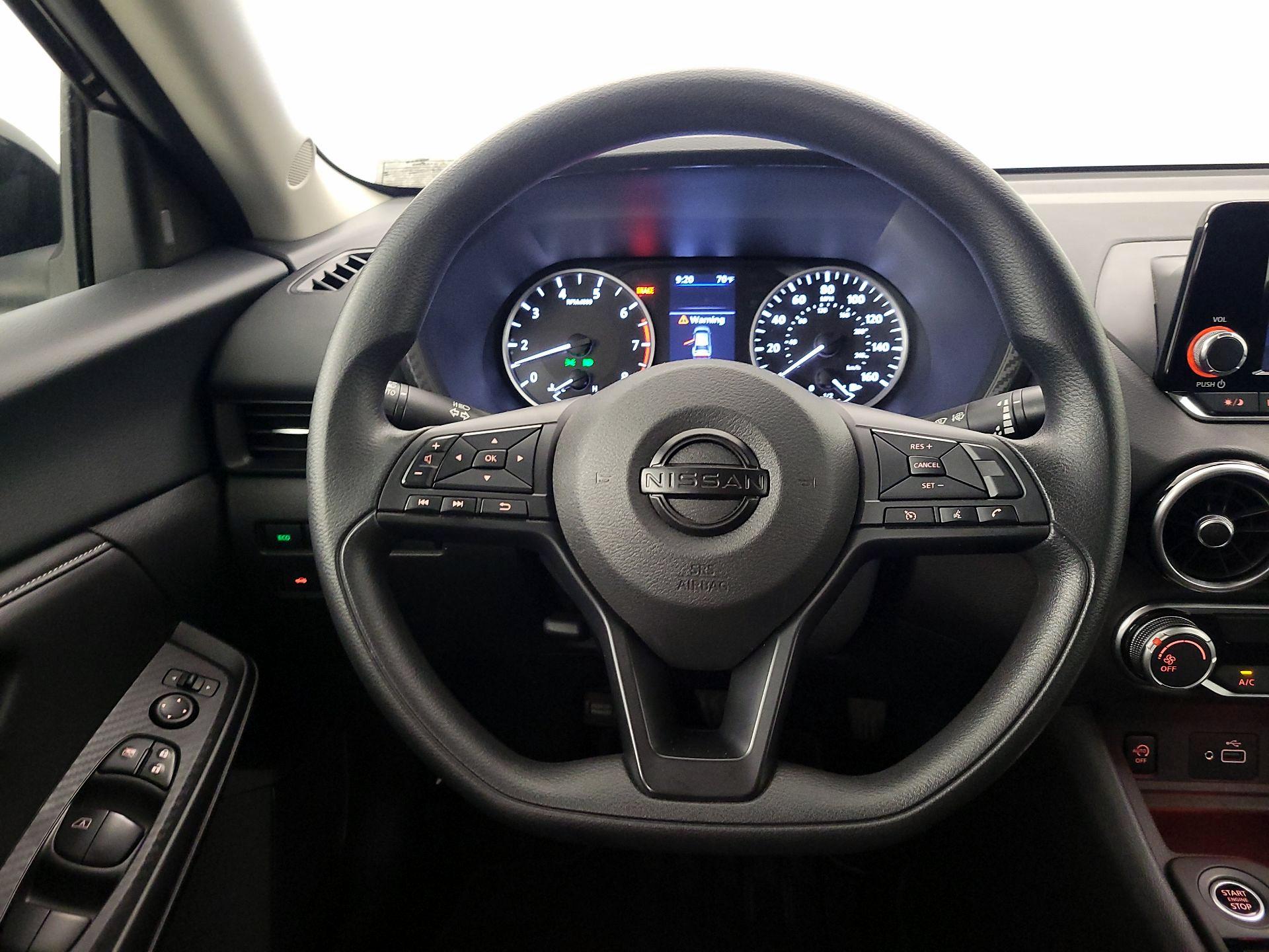 Thumbnail: 2024 Nissan Sentra - 10