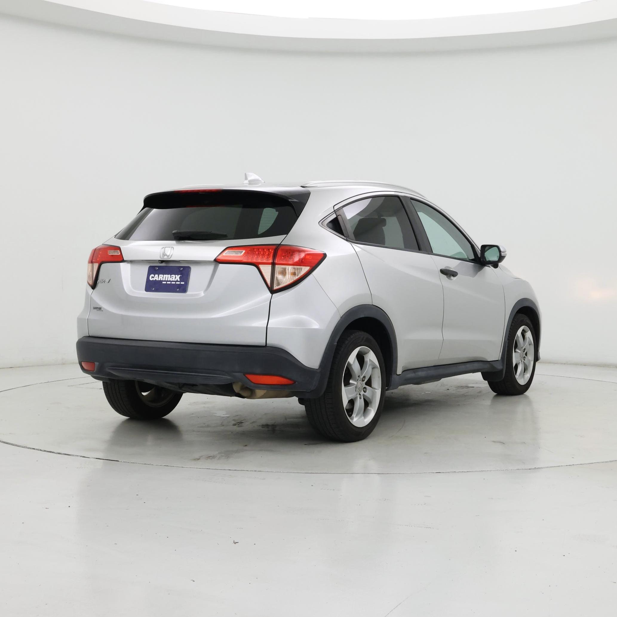 Thumbnail: 2016 Honda HR-V - 8