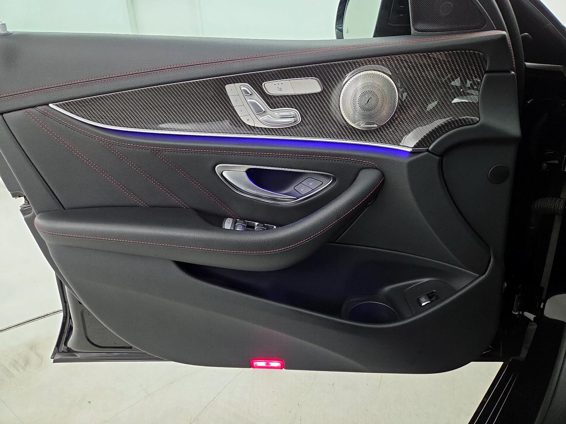Thumbnail: 2022 Mercedes-Benz E-Class - 12