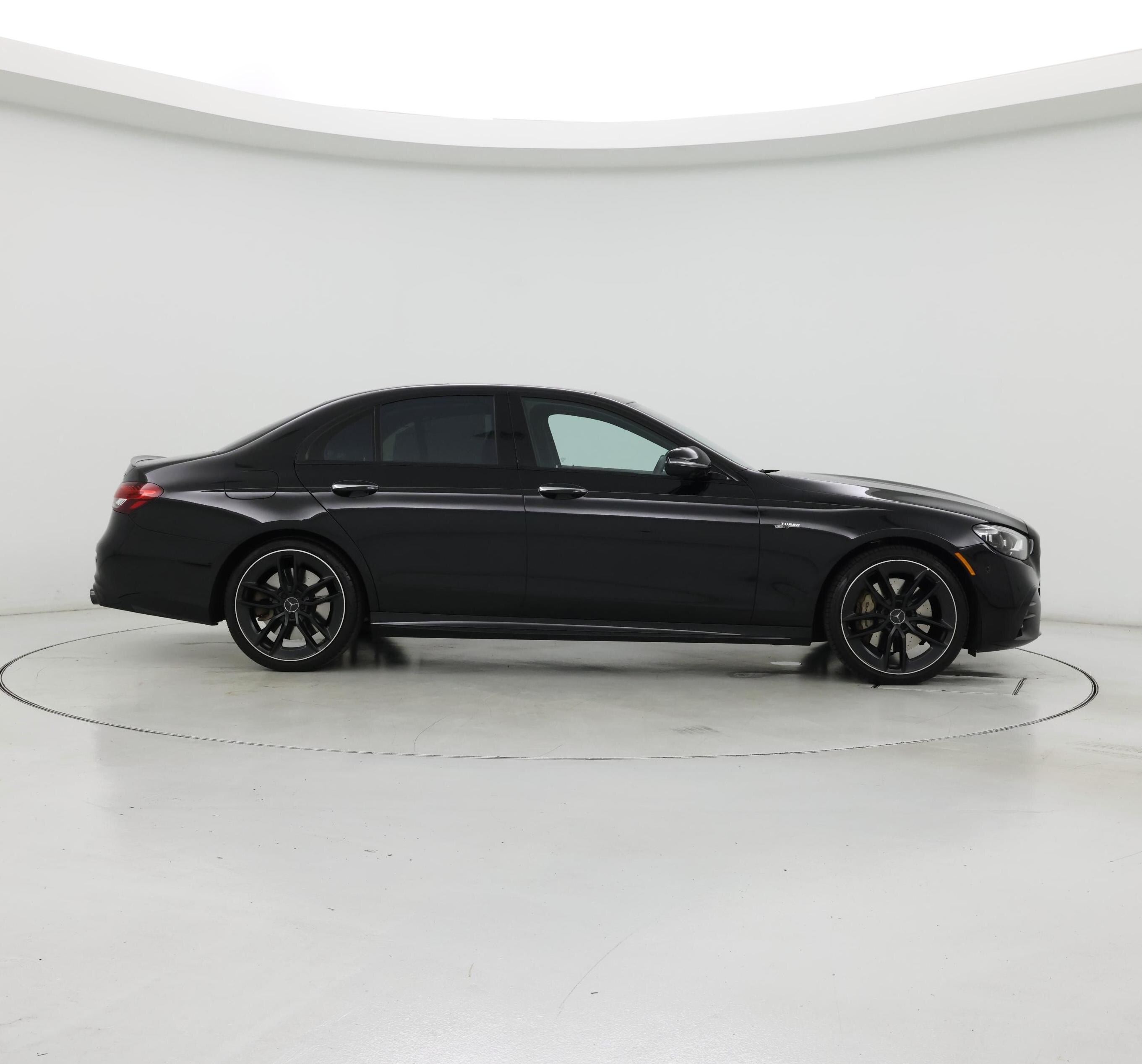 Thumbnail: 2022 Mercedes-Benz E-Class - 7