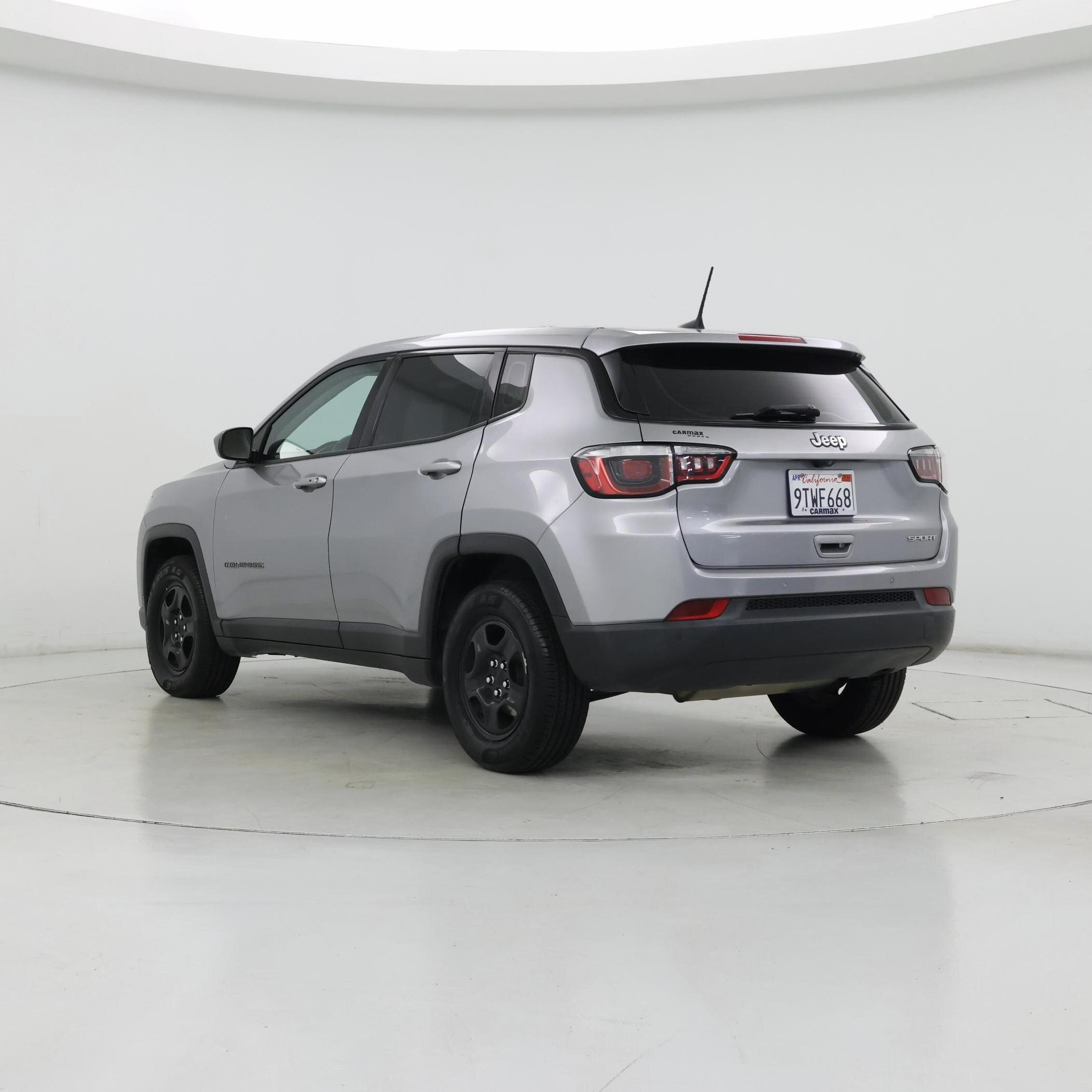 Thumbnail: 2018 Jeep Compass - 2