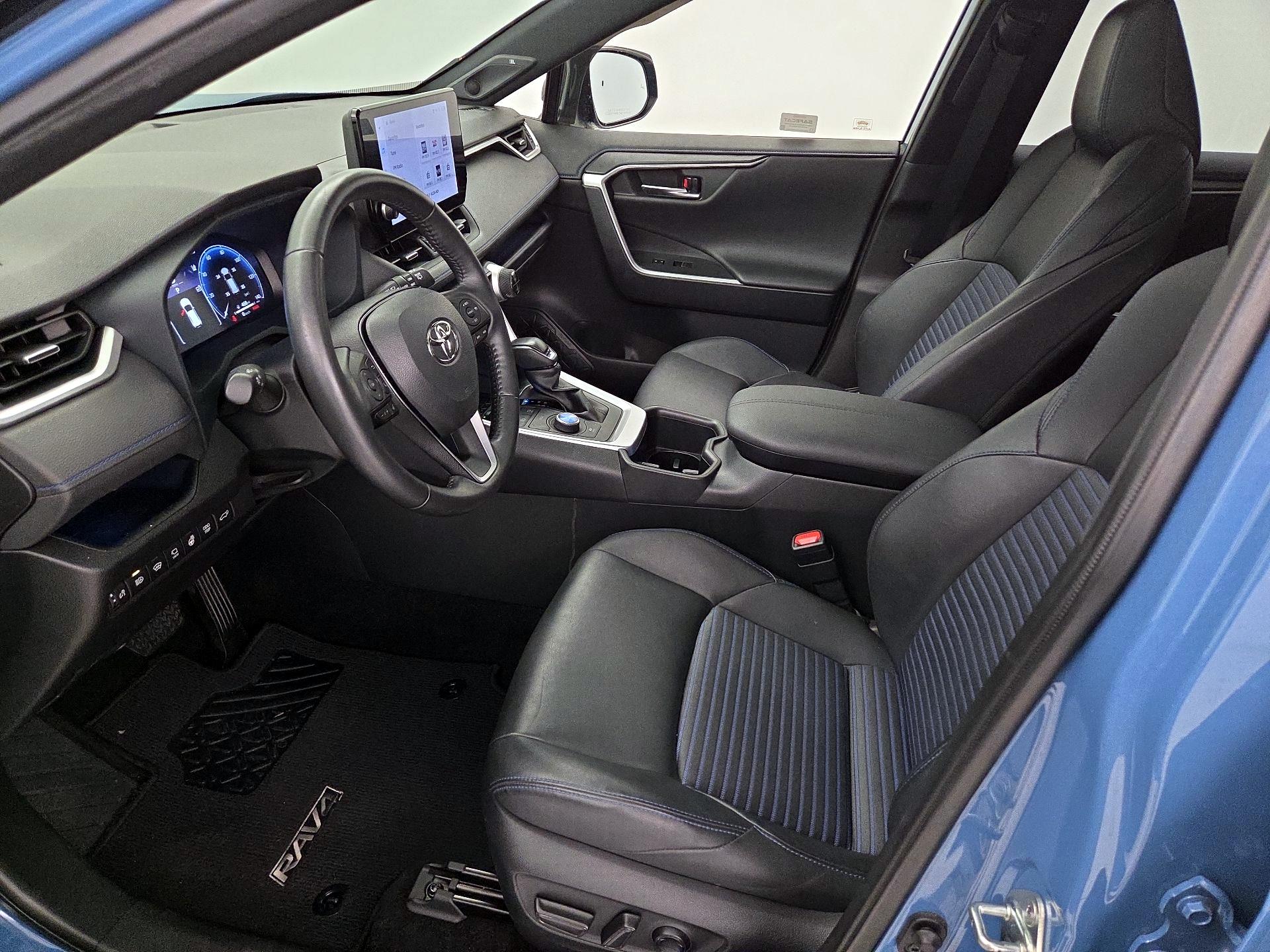 Thumbnail: 2023 Toyota RAV4 - 11