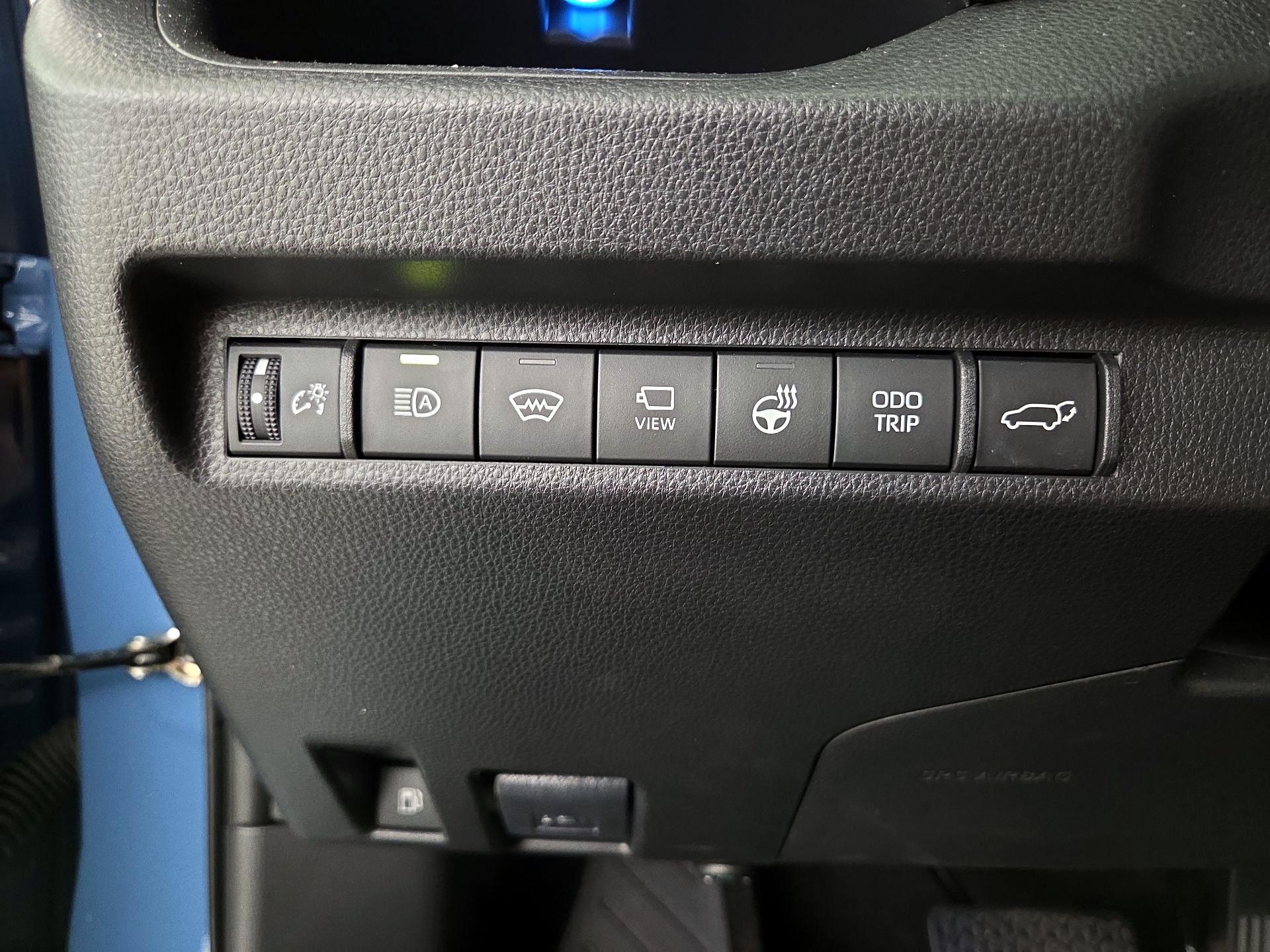 Thumbnail: 2023 Toyota RAV4 - 13