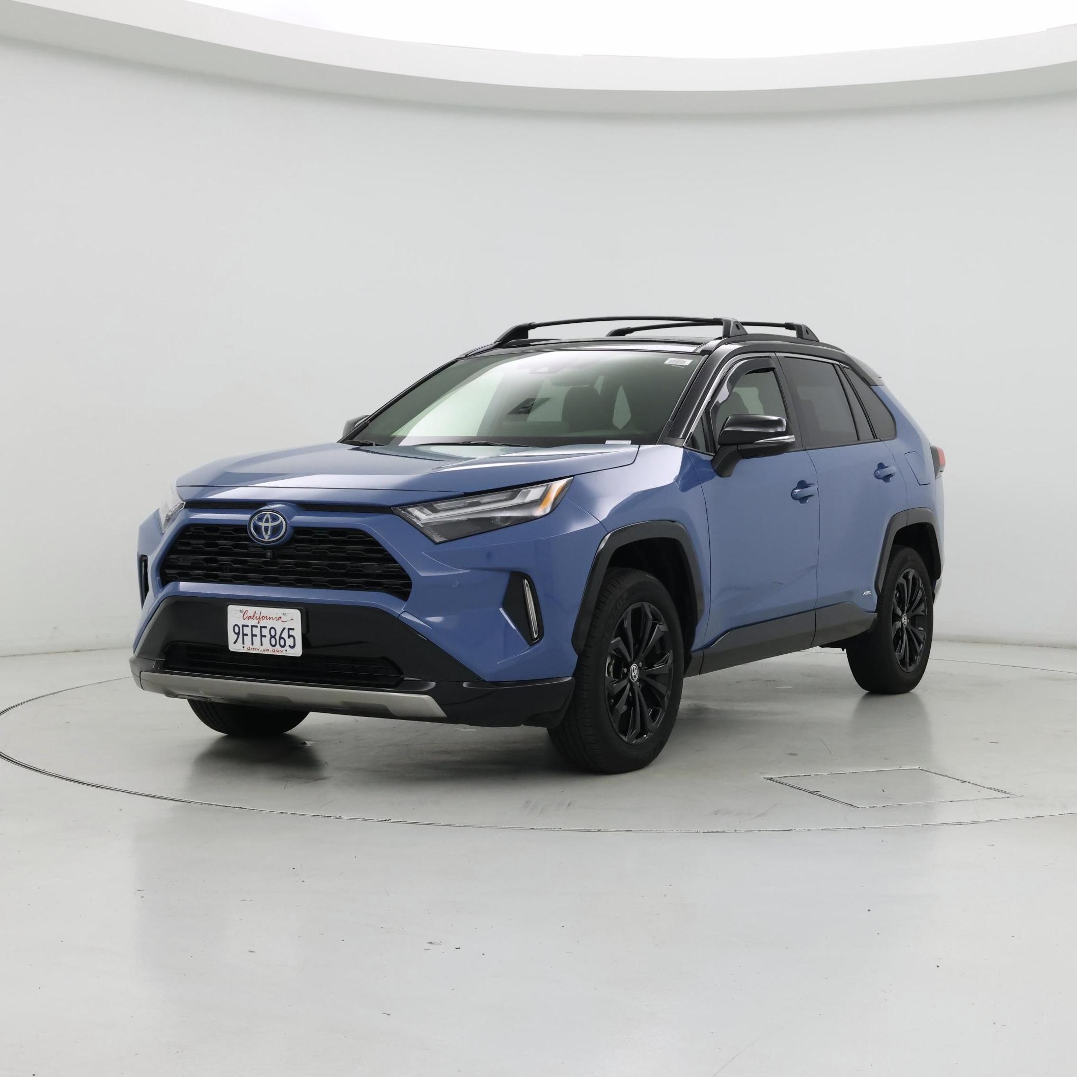 Thumbnail: 2023 Toyota RAV4 - 4