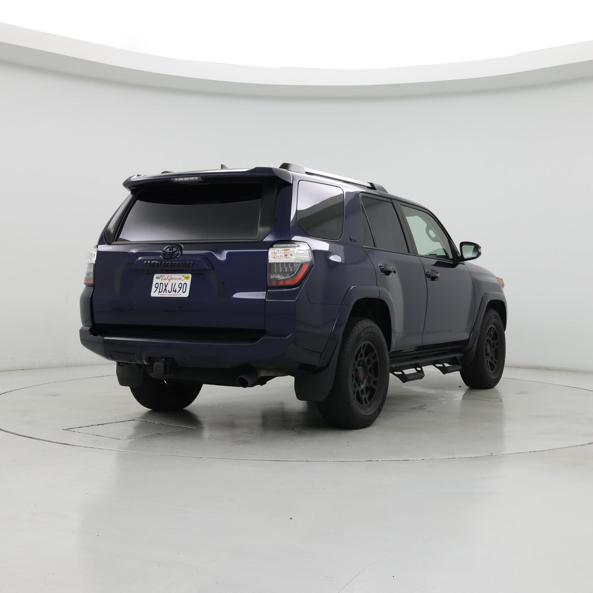 Thumbnail: 2023 Toyota 4Runner - 8