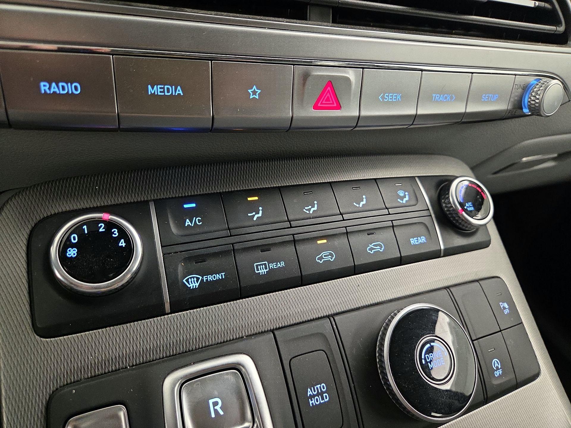 Thumbnail: 2022 Hyundai Palisade - 16