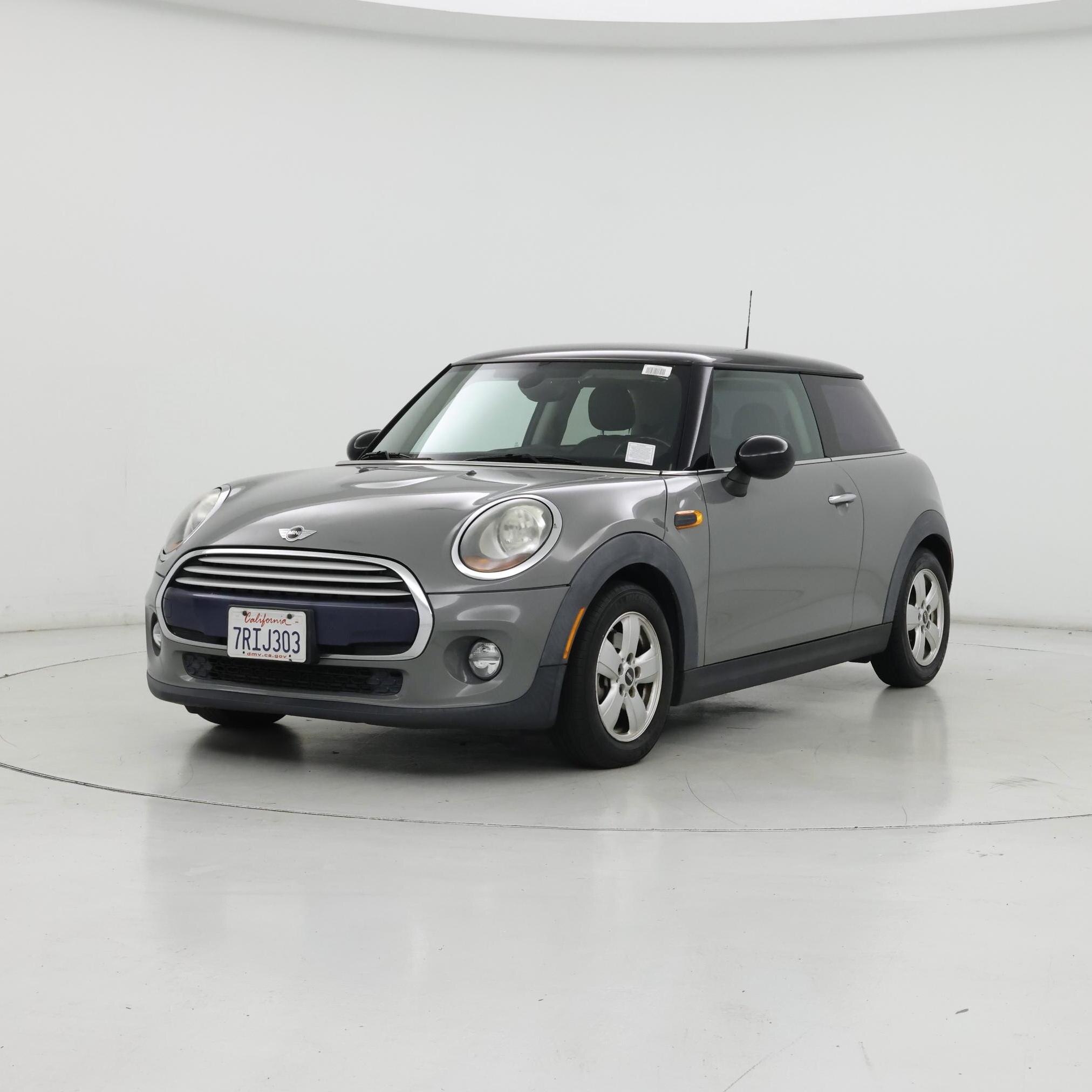 Thumbnail: 2015 MINI Cooper Hardtop - 4