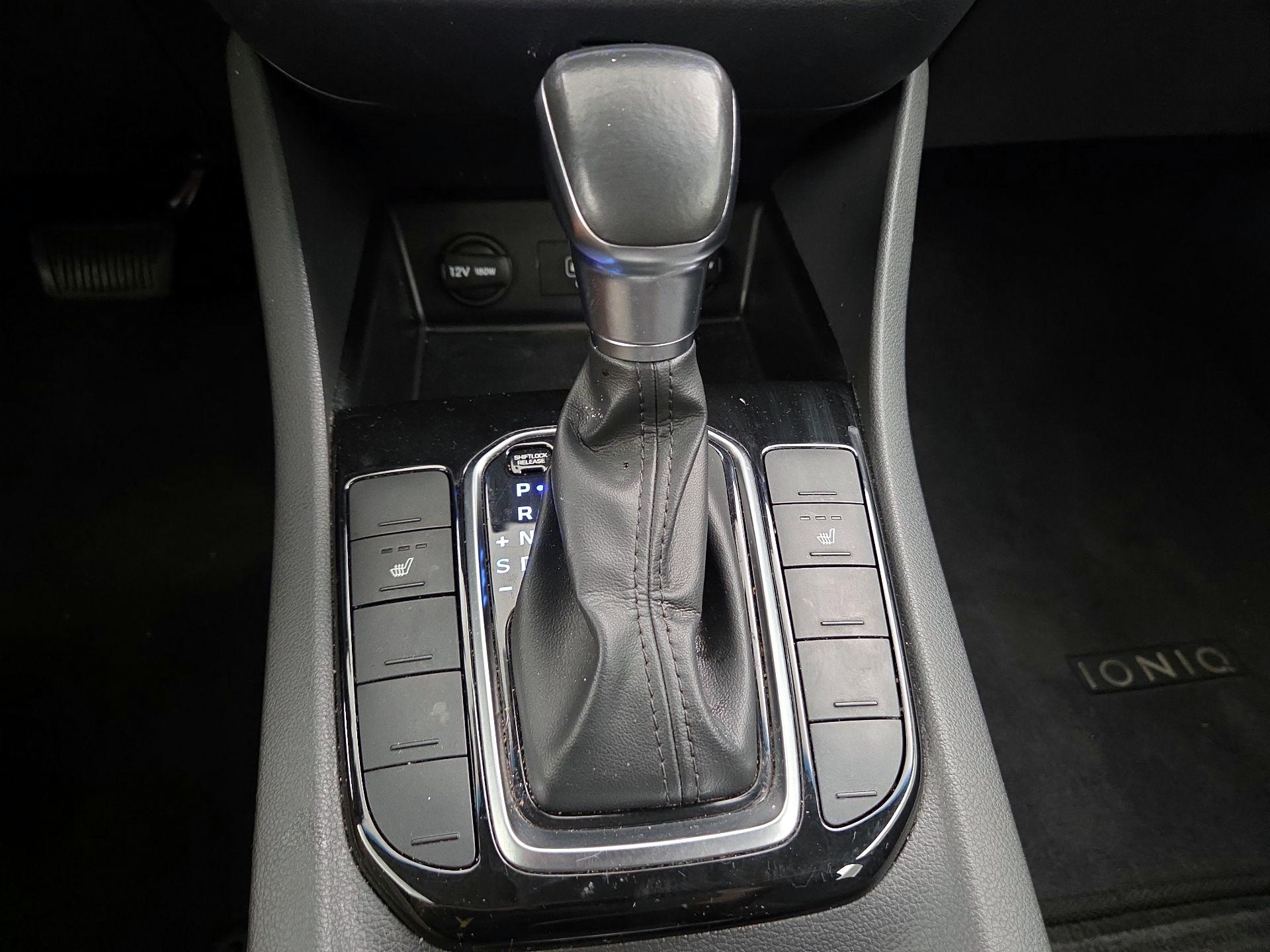 Thumbnail: 2020 Hyundai Ioniq - 17