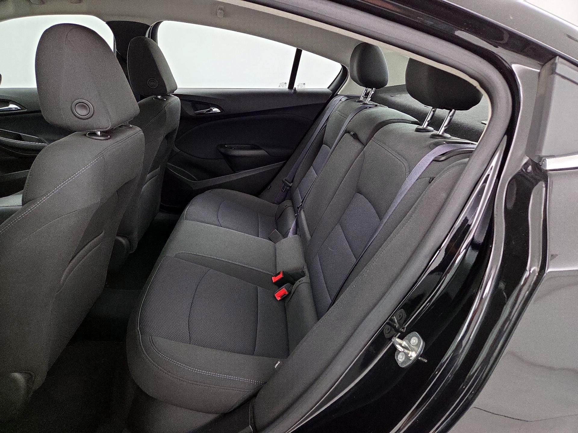 Thumbnail: 2016 Chevrolet Cruze - 19