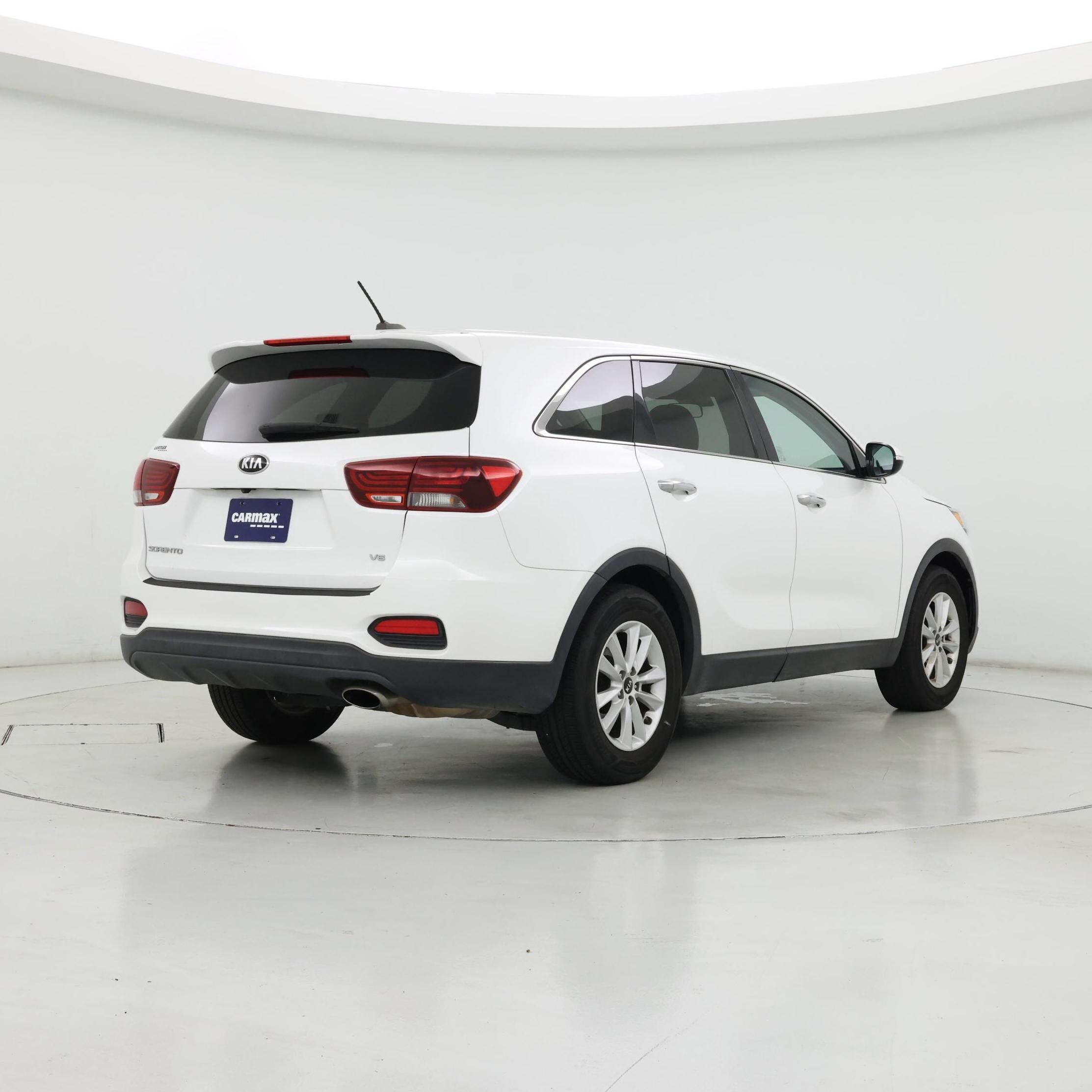 Thumbnail: 2020 Kia Sorento - 8