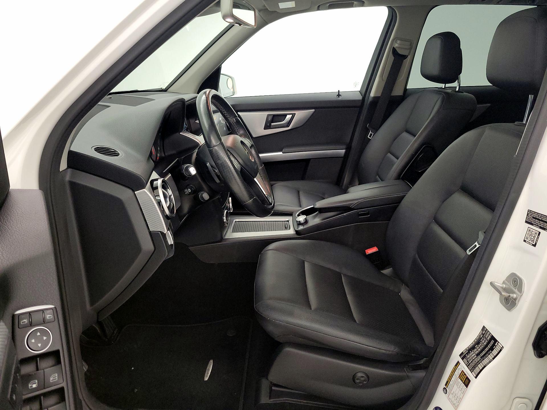 Thumbnail: 2015 Mercedes-Benz GLK - 11