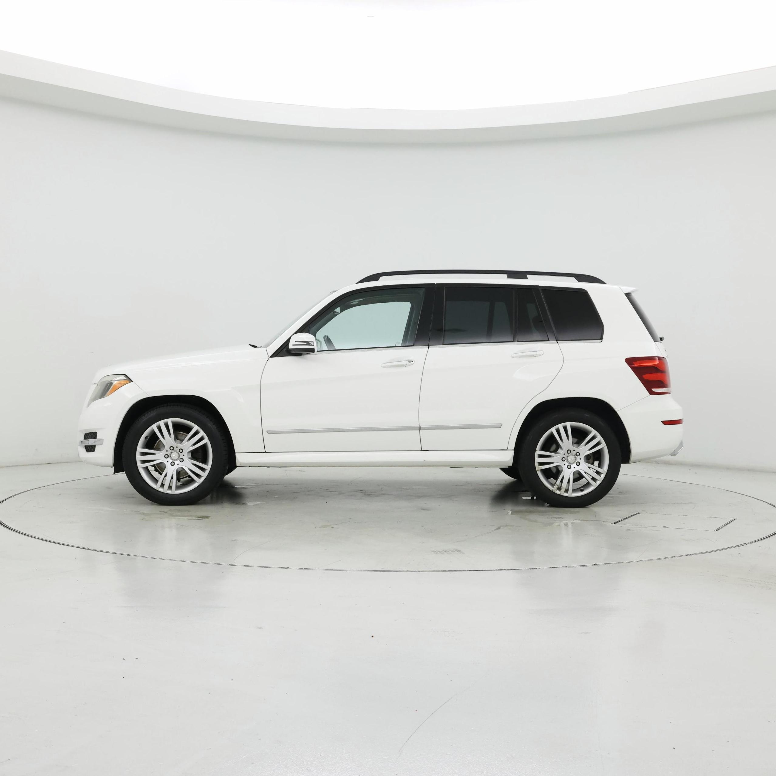 Thumbnail: 2015 Mercedes-Benz GLK - 3