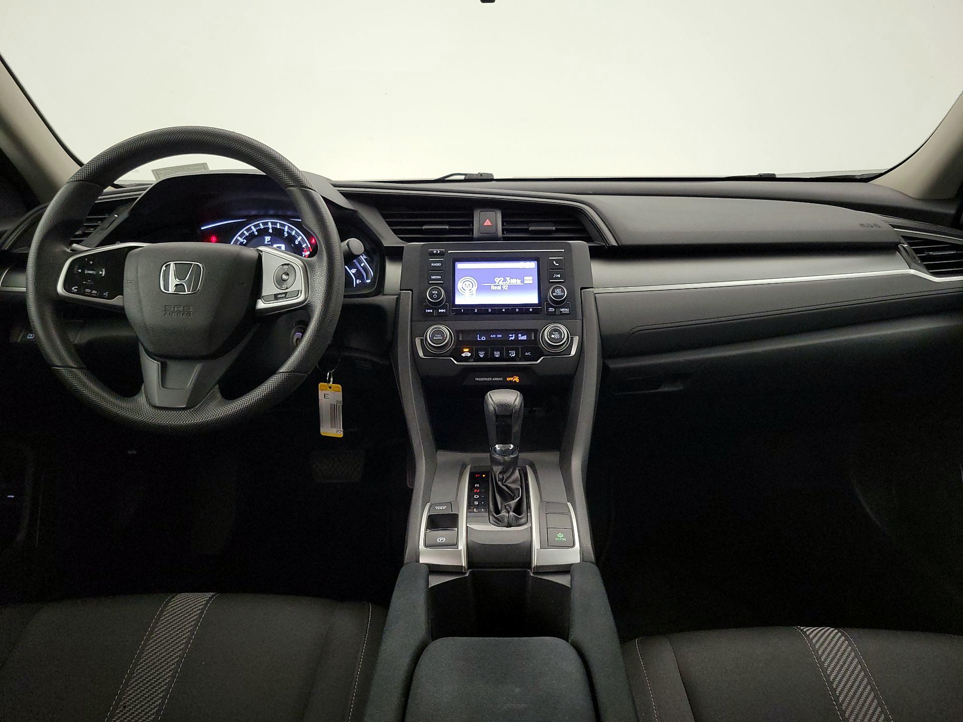 Thumbnail: 2016 Honda Civic - 9