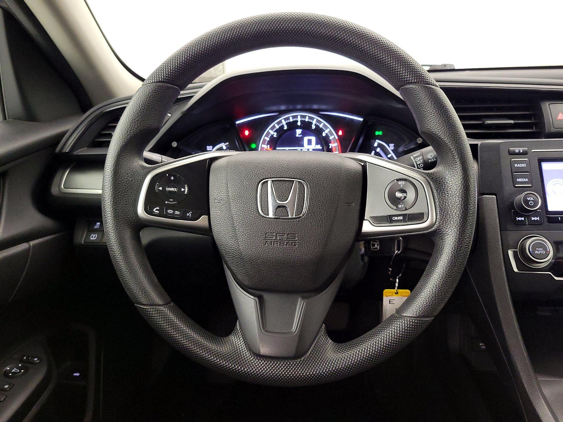 Thumbnail: 2016 Honda Civic - 10