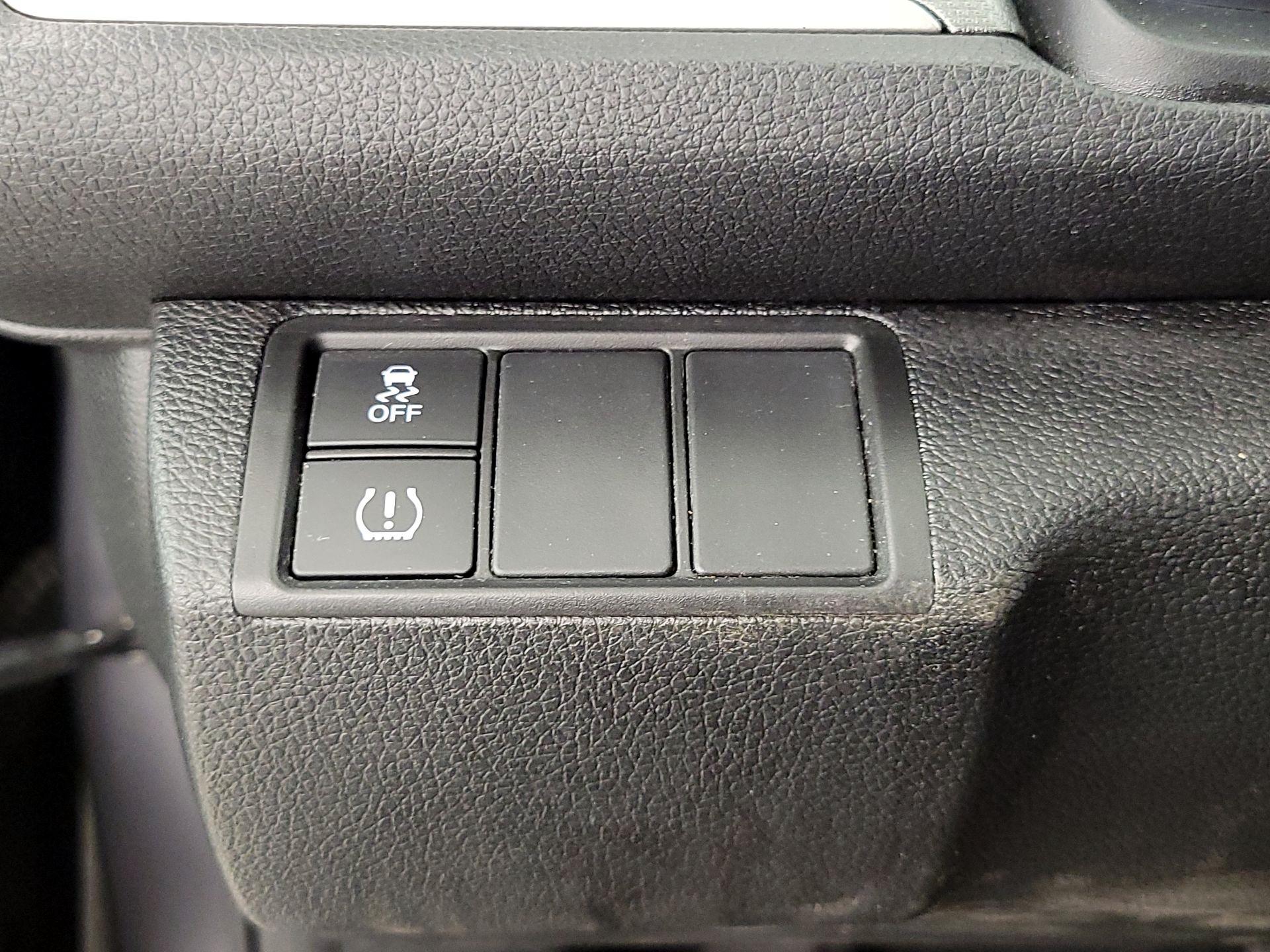 Thumbnail: 2016 Honda Civic - 13