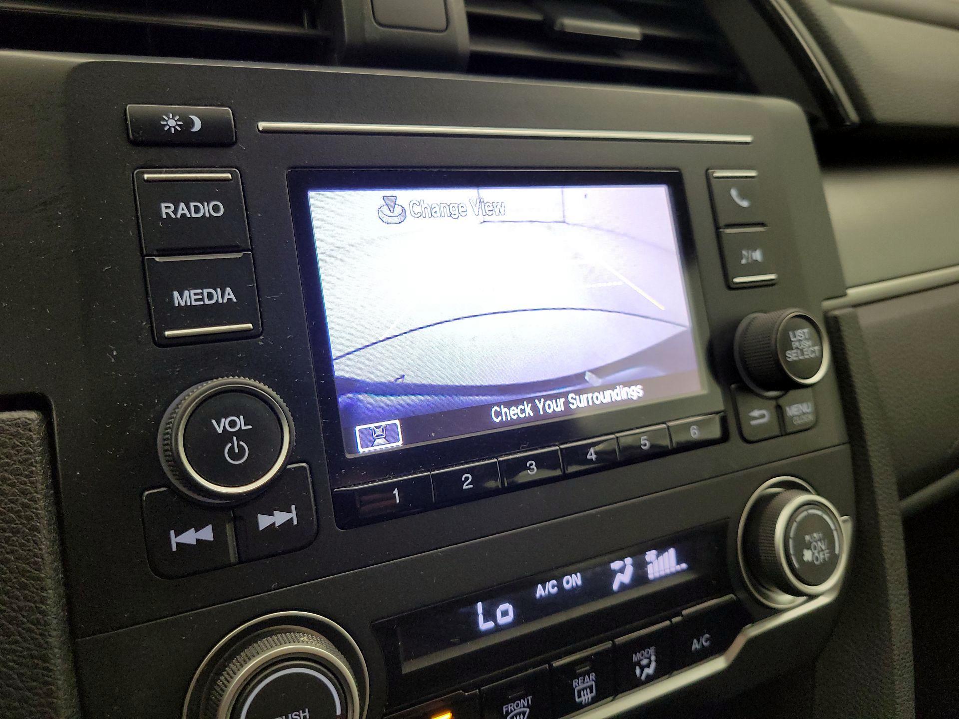 Thumbnail: 2016 Honda Civic - 14