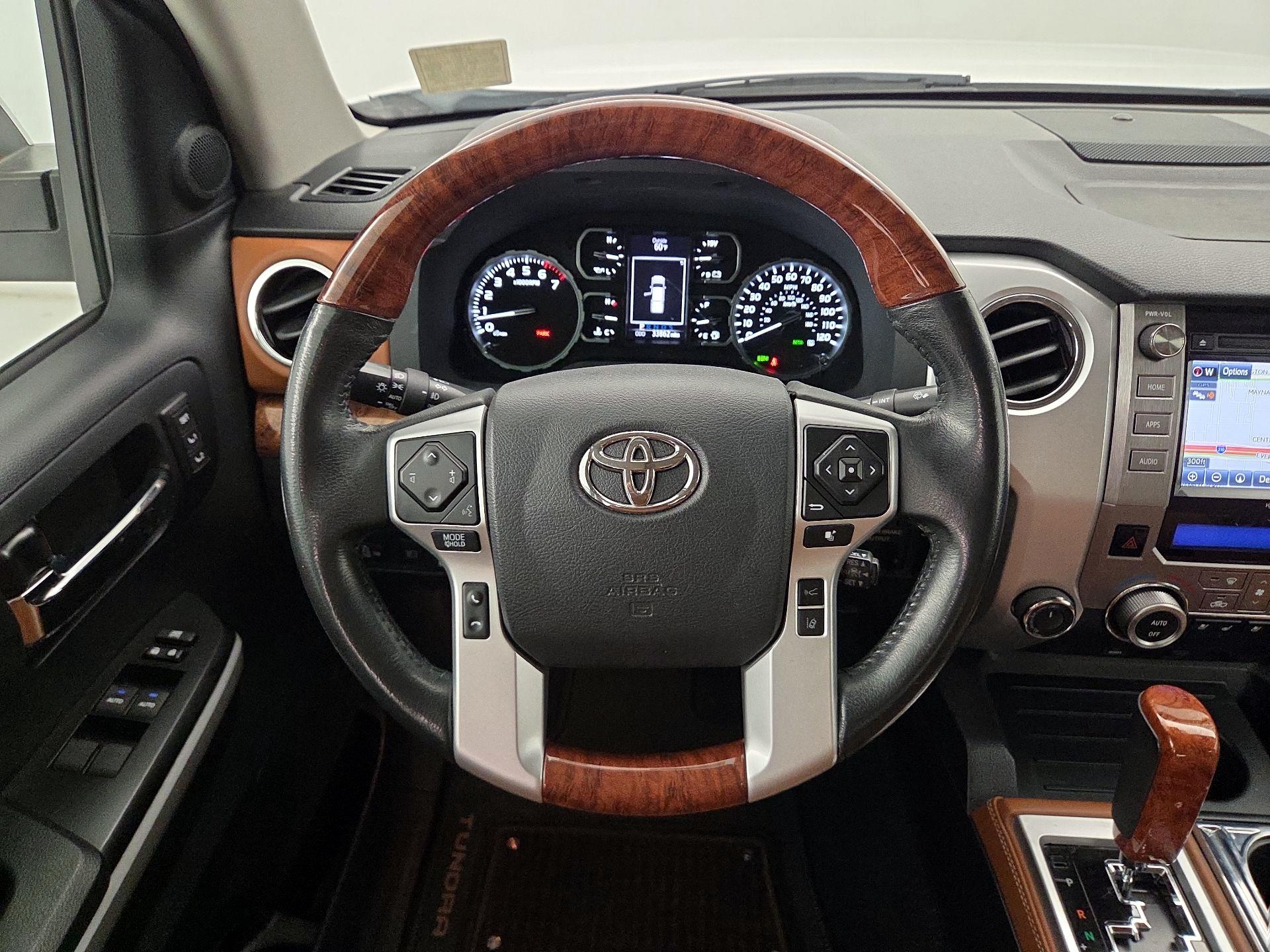 Thumbnail: 2019 Toyota Tundra - 10